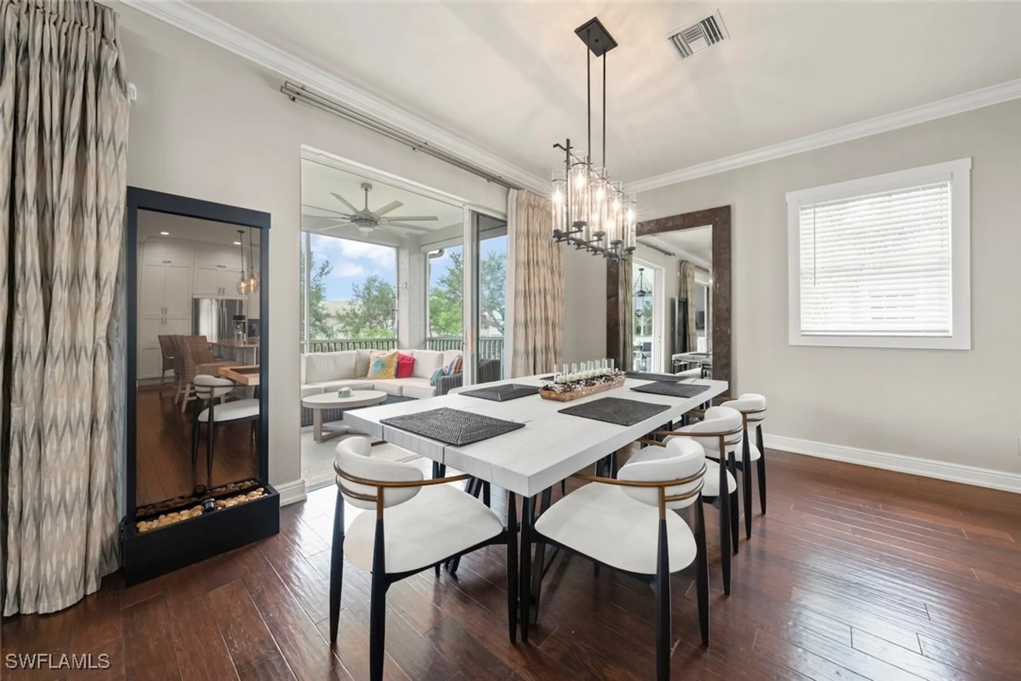 Property Slideshow image 4 of 39 | 646 vintage reserve cir # 4d, Naples, FL, 34119