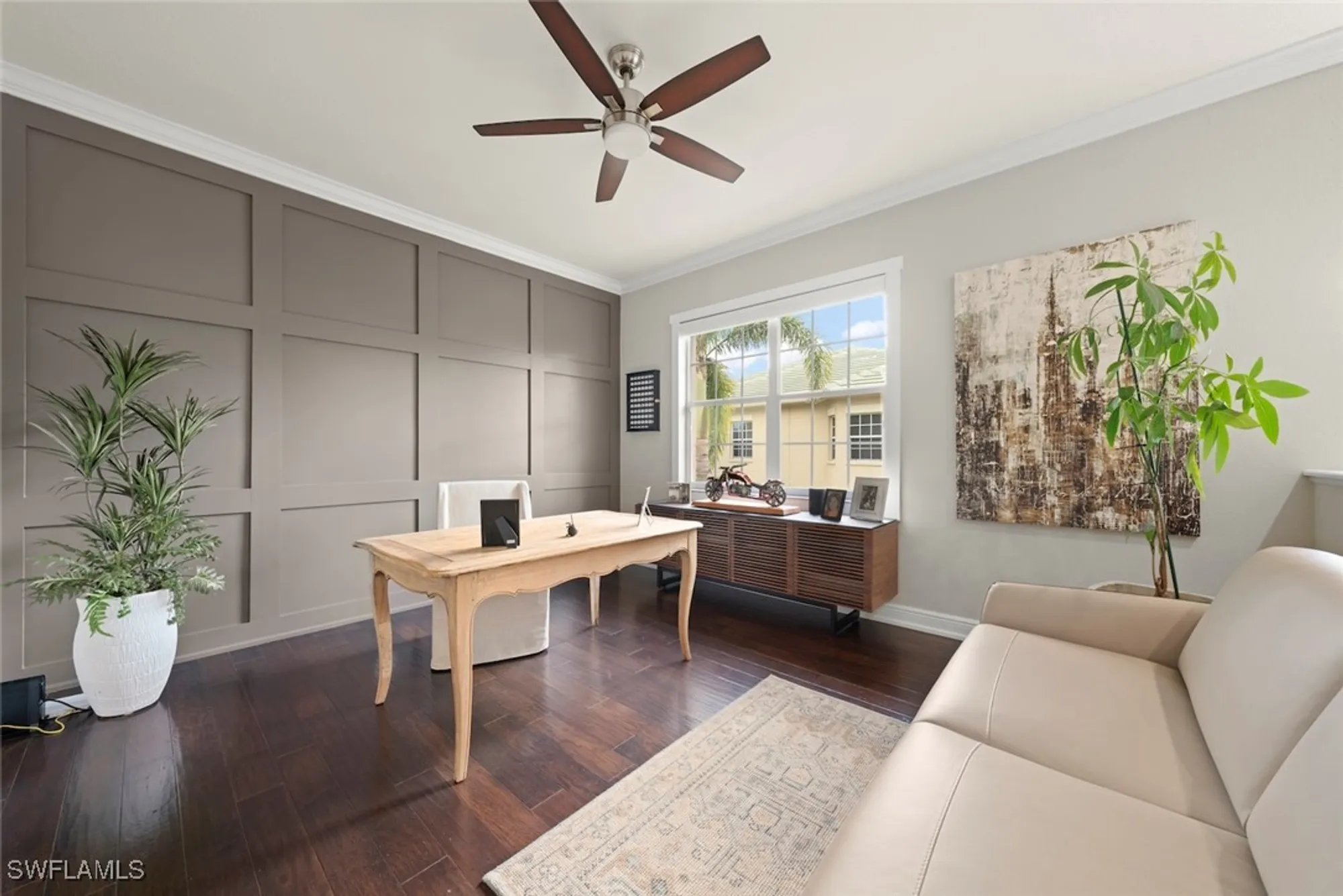 Property Slideshow image 5 of 39 | 646 vintage reserve cir # 4d, Naples, FL, 34119