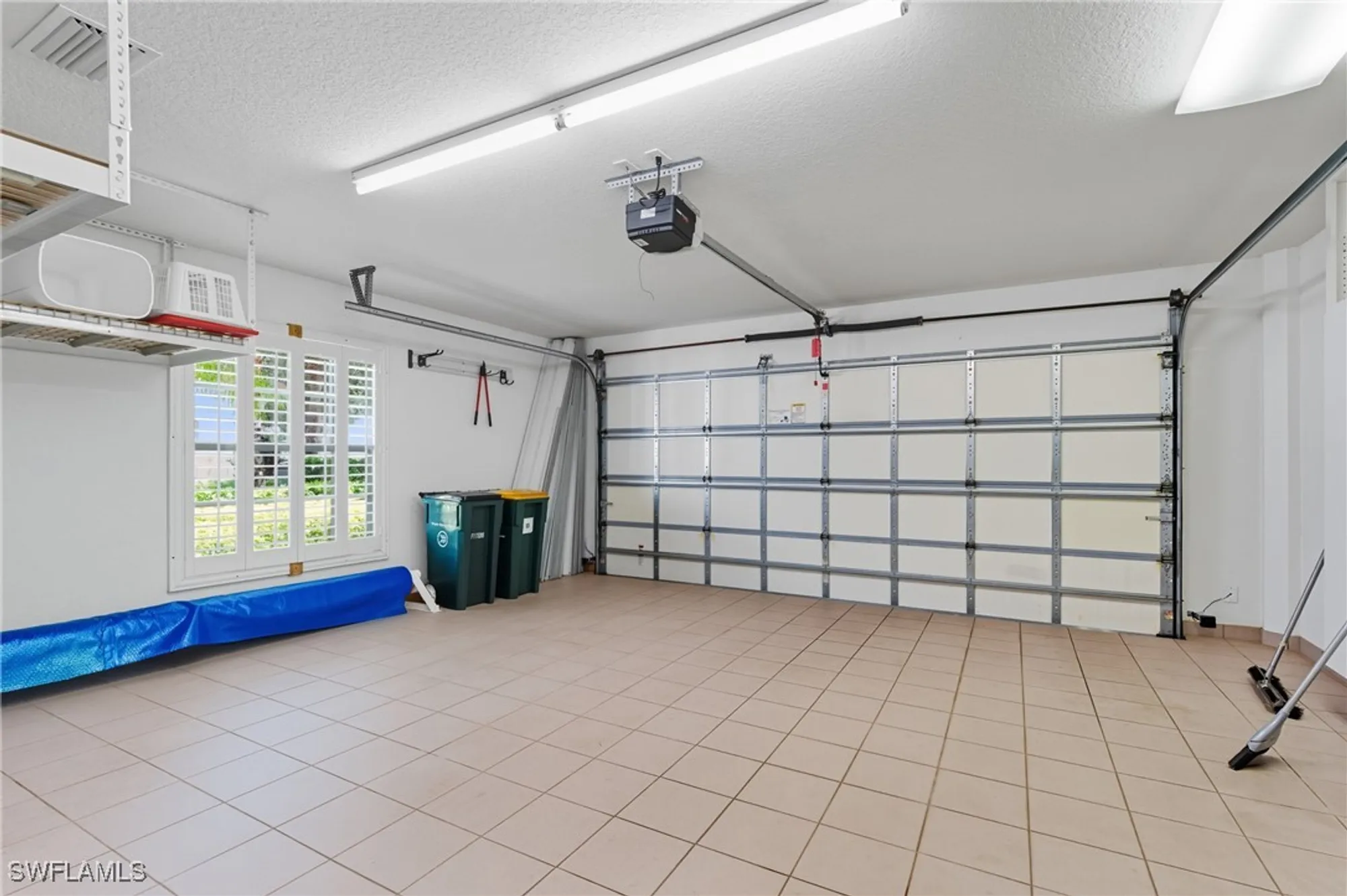 Property Slideshow image 21 of 24 | 5925 bermuda ln, Naples, FL, 34119