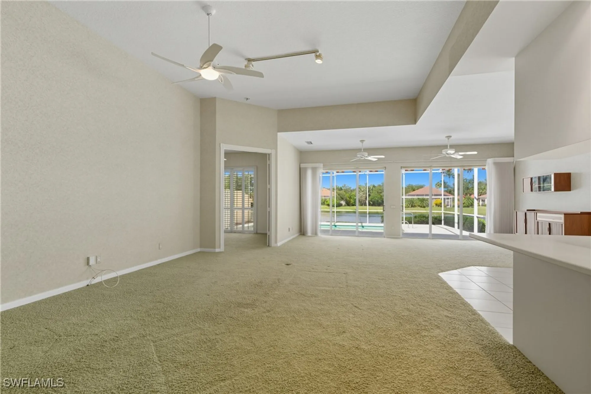 Property Slideshow image 3 of 24 | 5925 bermuda ln, Naples, FL, 34119