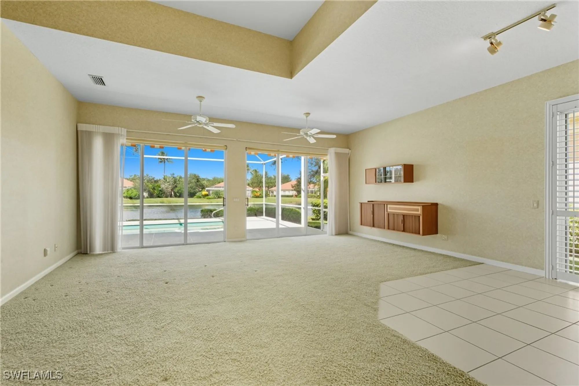 Property Slideshow image 5 of 24 | 5925 bermuda ln, Naples, FL, 34119