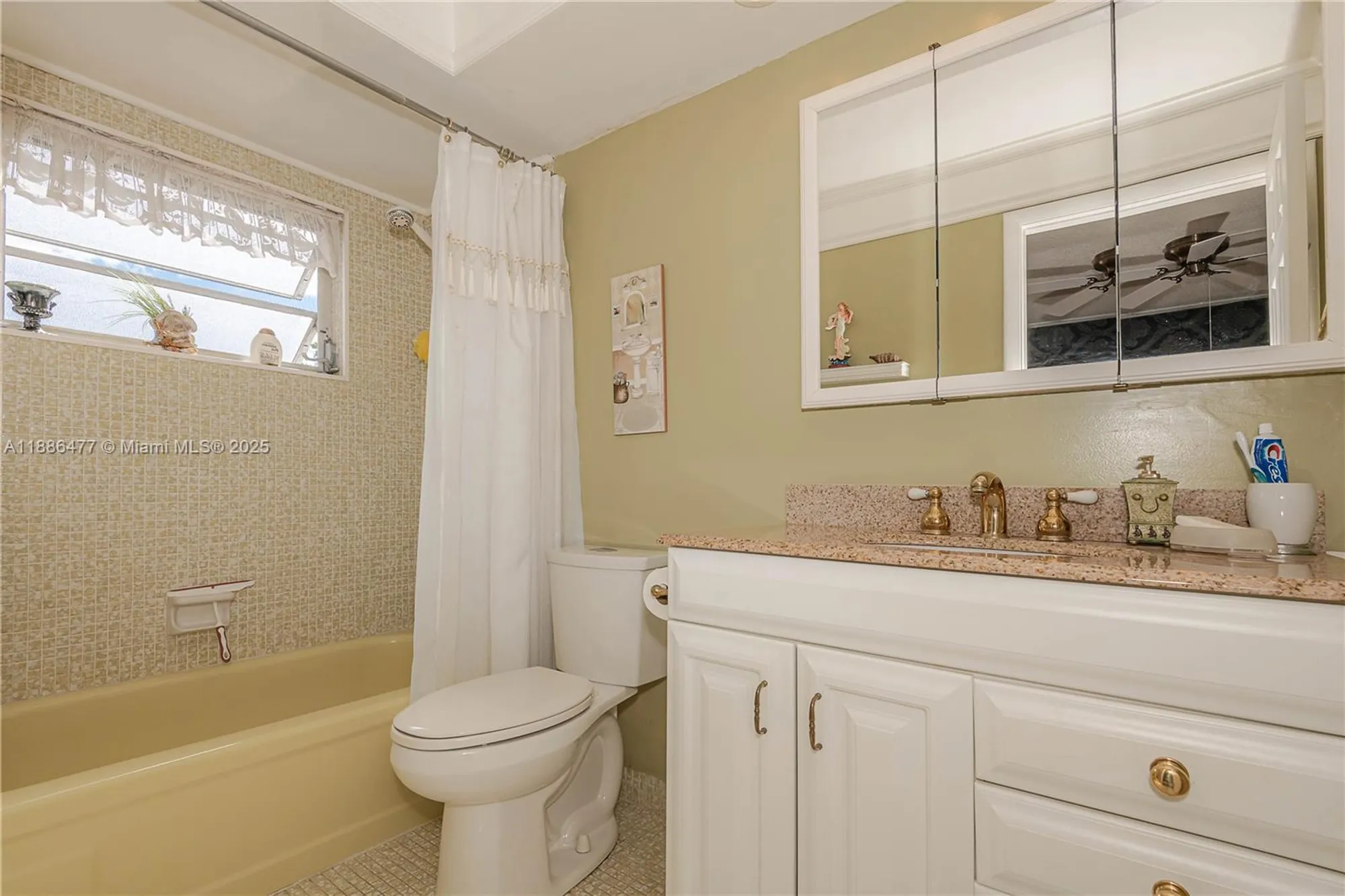Property Slideshow image 21 of 26 | 2991 nw 46th ave 210, Lauderdale Lakes, FL, 33313