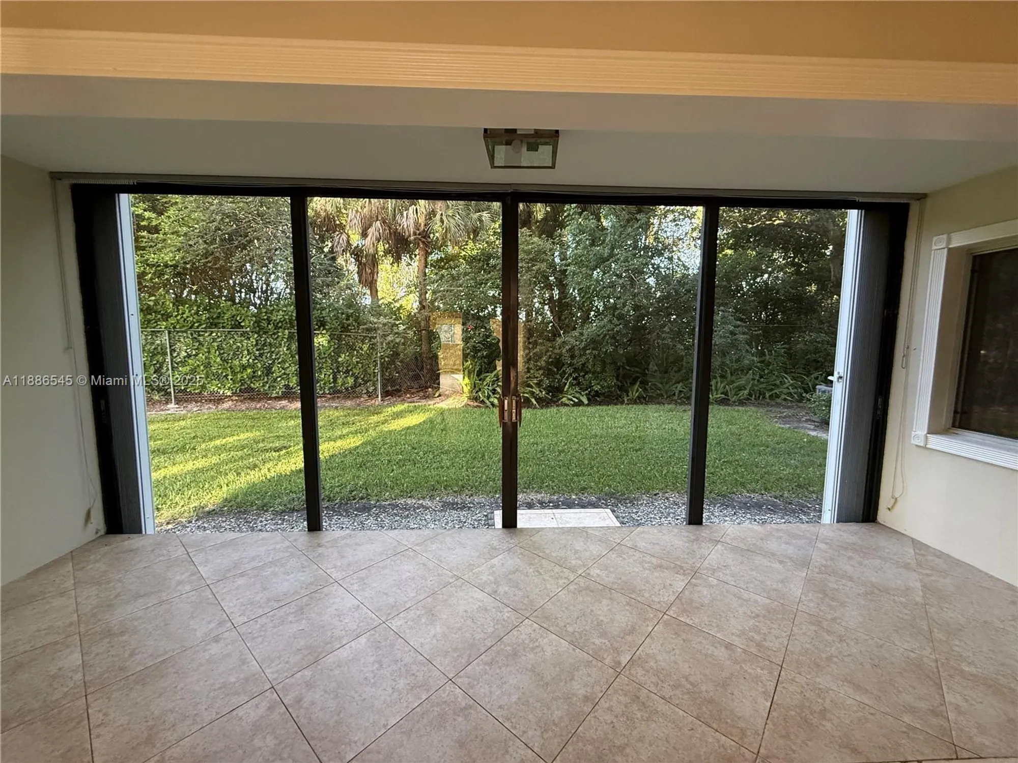 Property Slideshow image 1 of 8 | 900 sw 142nd ave 101l, Pembroke Pines, FL, 33027