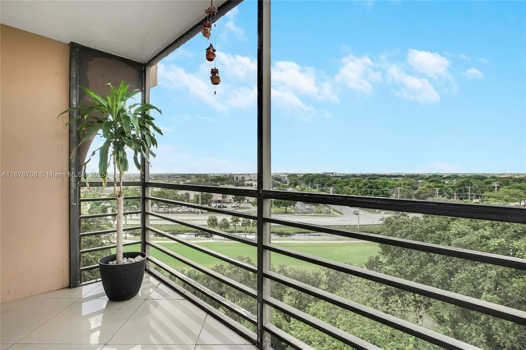 Property Slideshow image 16 of 27 | 1100 saint charles pl ph 5, Pembroke Pines, FL, 33026