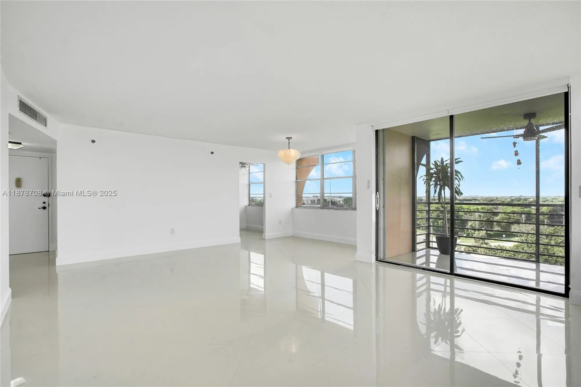 Property Slideshow image 7 of 27 | 1100 saint charles pl ph 5, Pembroke Pines, FL, 33026