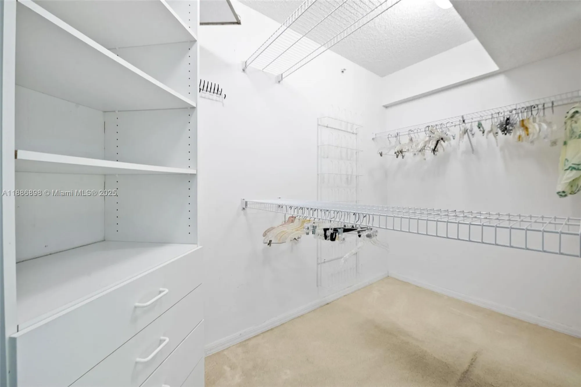 Property Slideshow image 15 of 21 | 7667 granville dr 310, Tamarac, FL, 33321