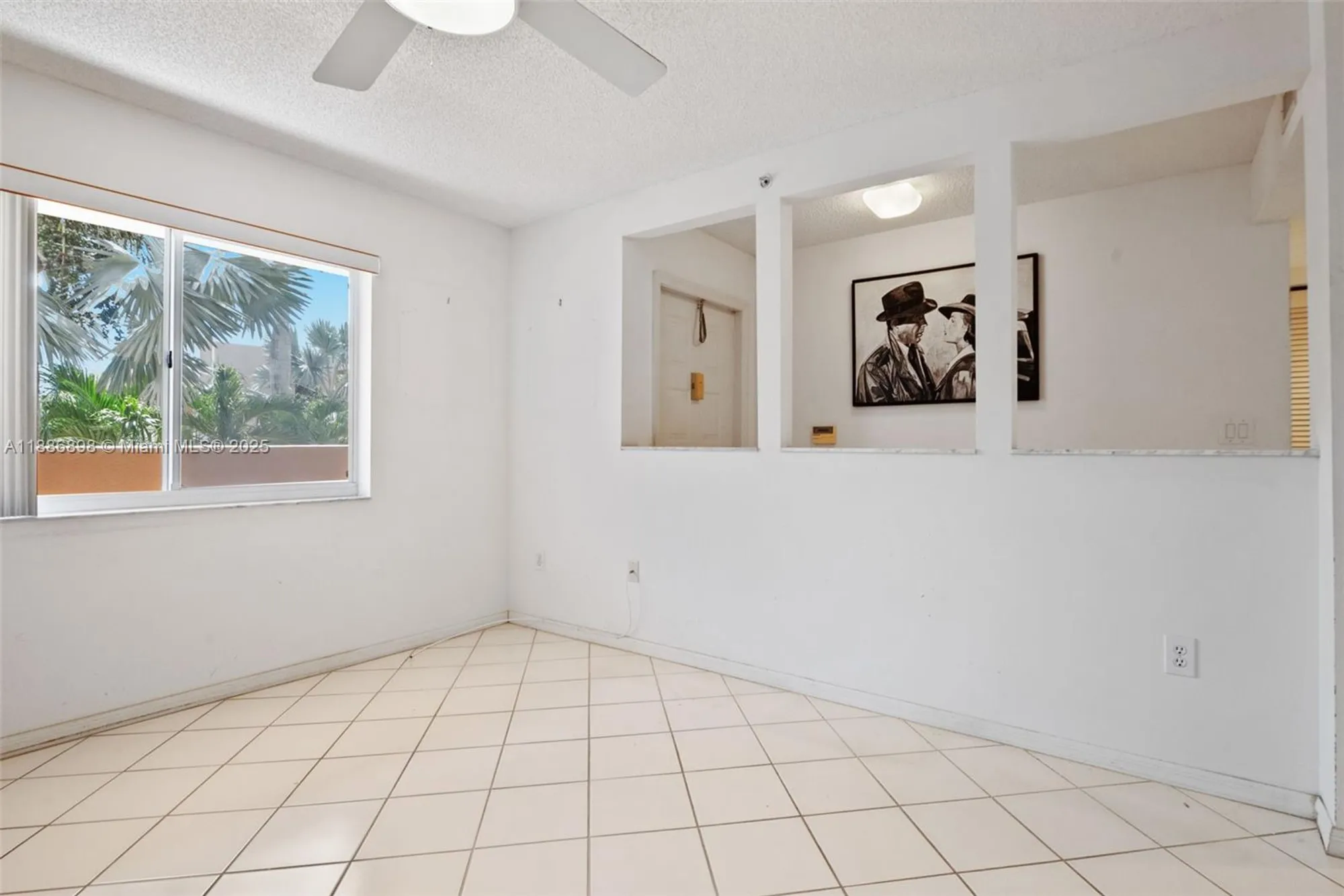 Property Slideshow image 4 of 21 | 7667 granville dr 310, Tamarac, FL, 33321