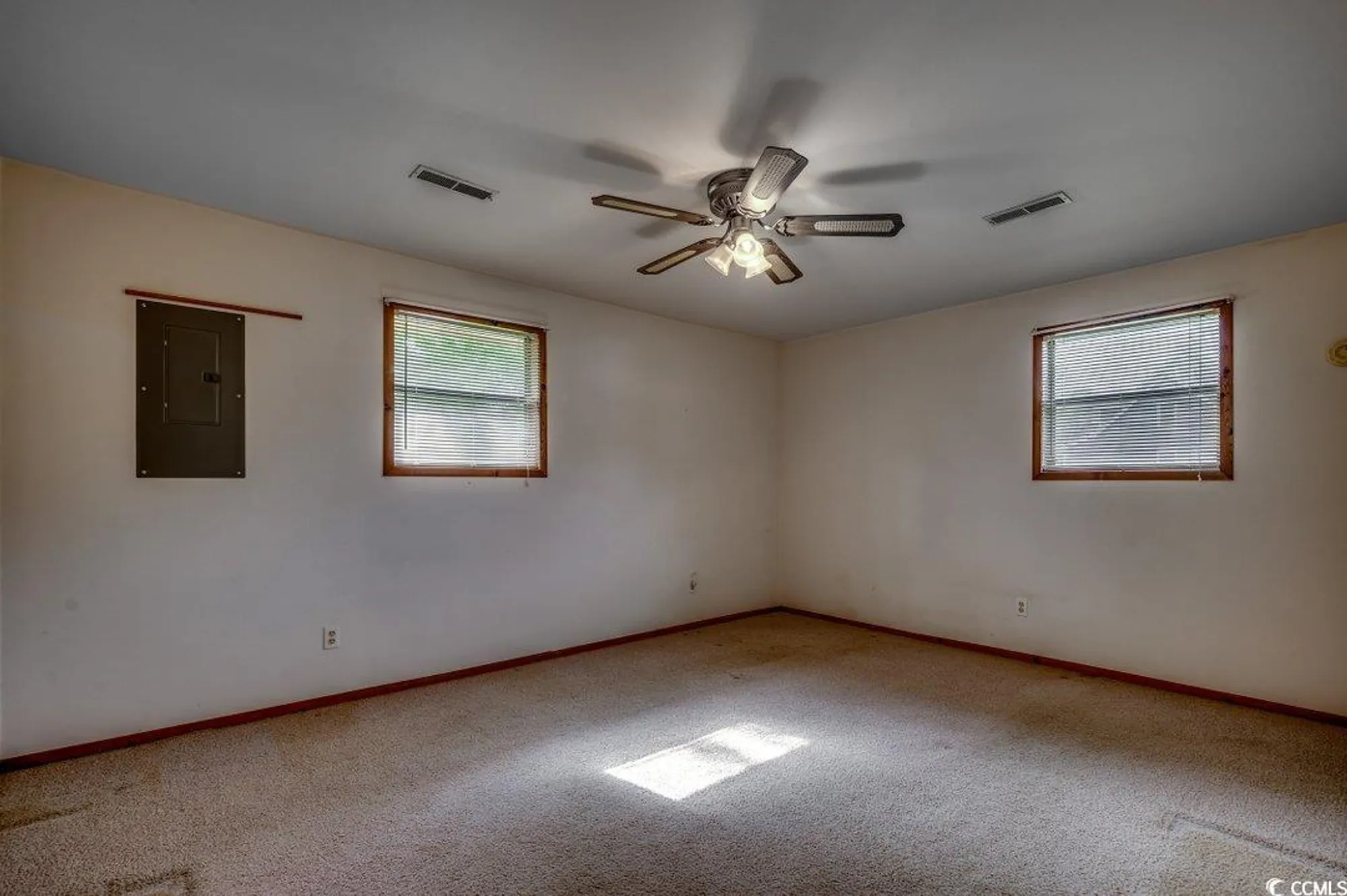 Property Slideshow image 13 of 27 | 306 prestwick rd, Myrtle Beach, SC, 29588