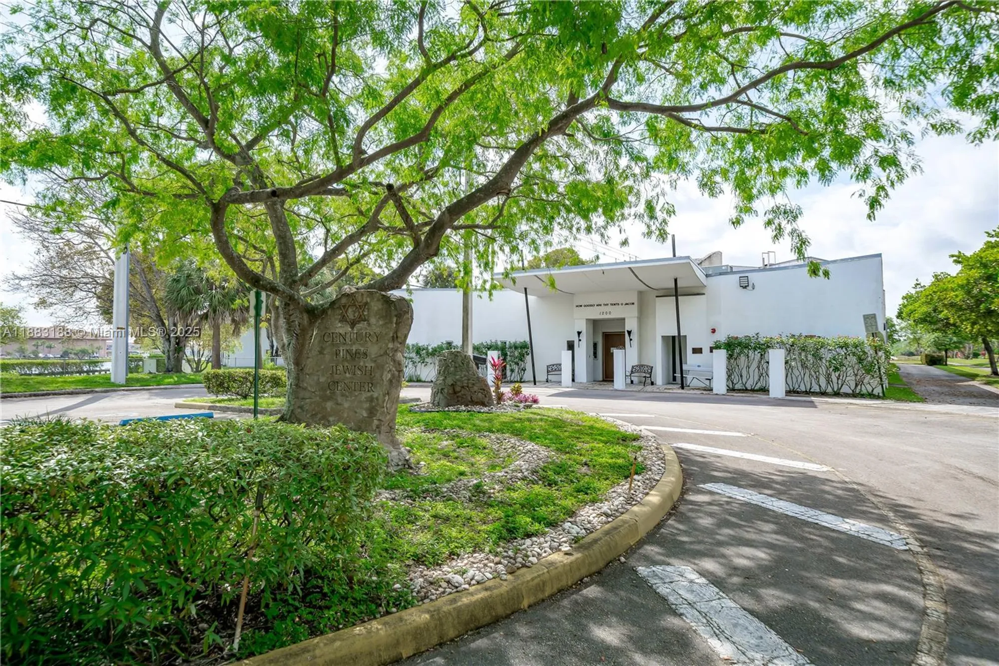 Property Slideshow image 9 of 14 | 1351 sw 125th ave 206s, Pembroke Pines, FL, 33027