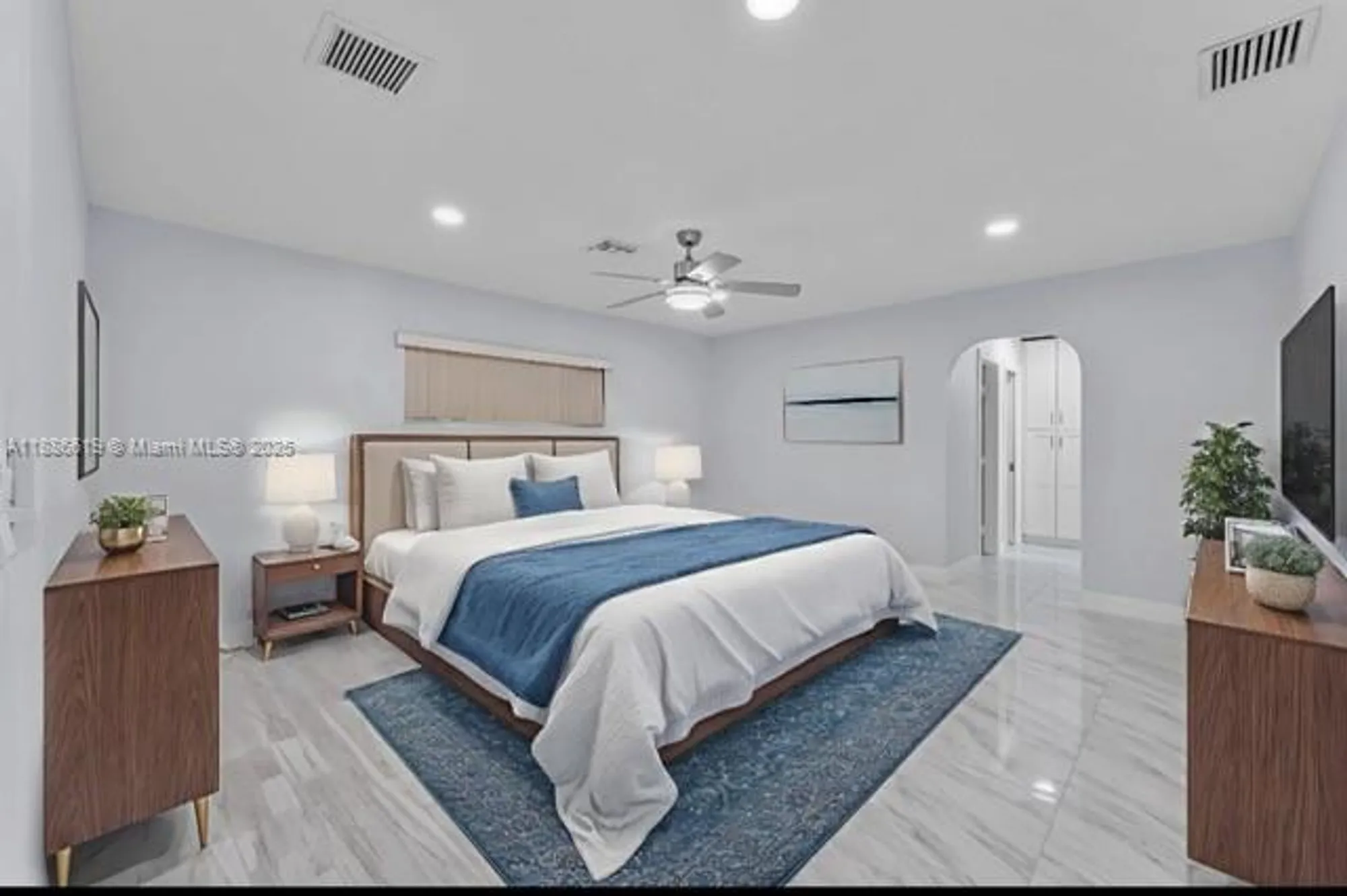 Property Slideshow image 20 of 37 | 10668 greentrail dr, Boynton Beach, FL, 33436