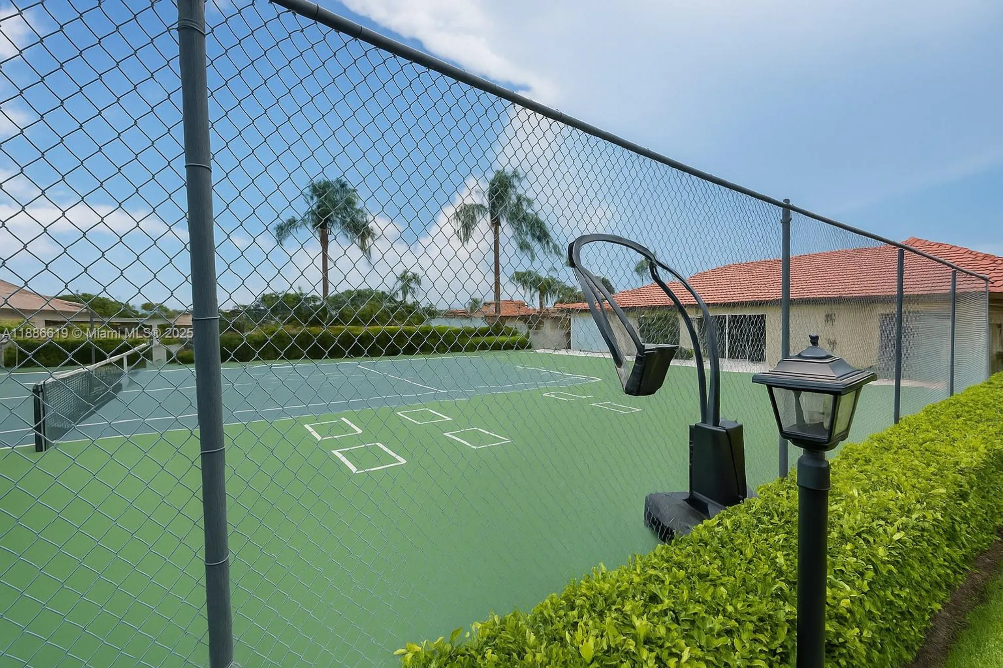 Property Slideshow image 36 of 37 | 10668 greentrail dr, Boynton Beach, FL, 33436