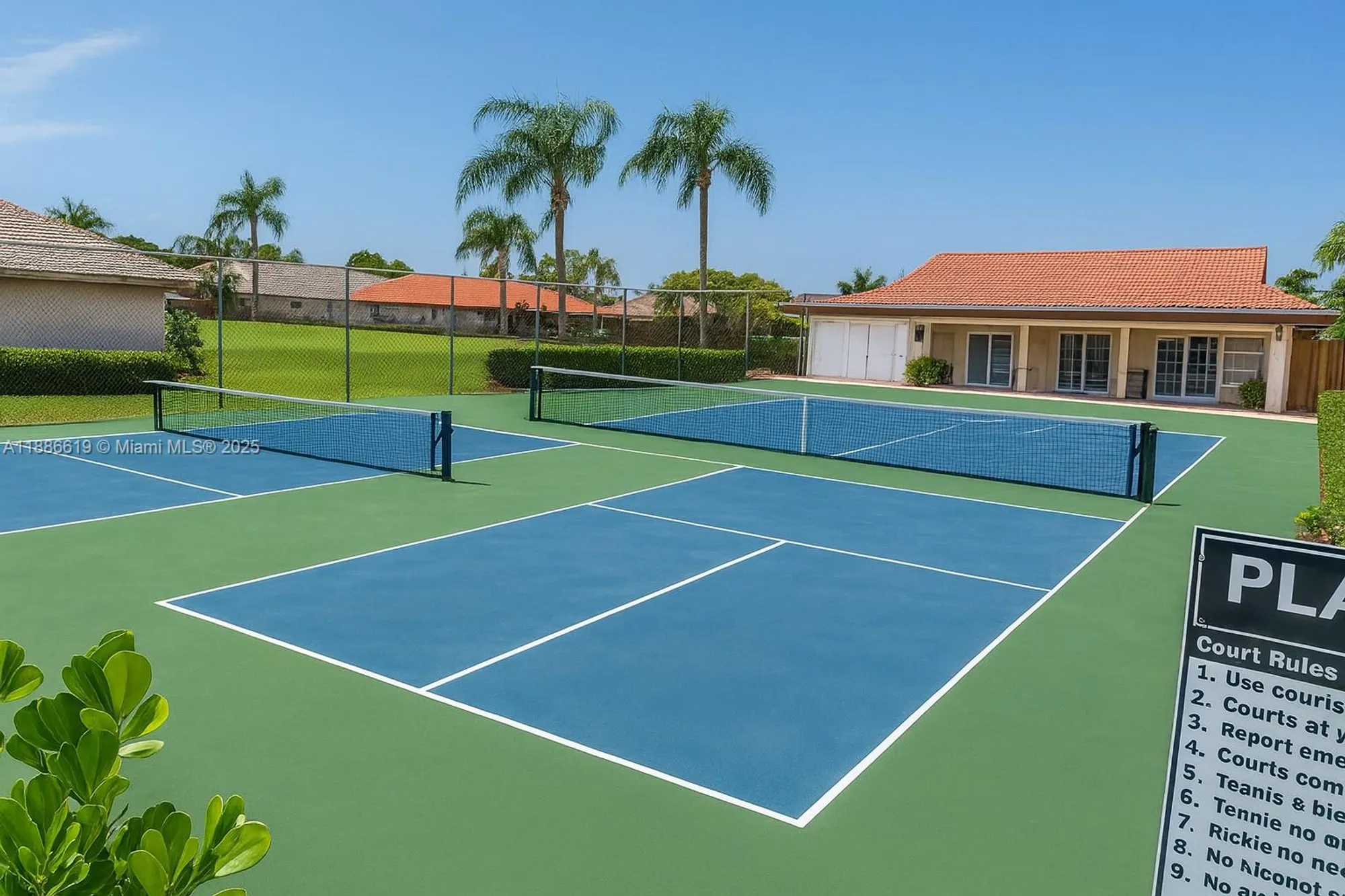 Property Slideshow image 37 of 37 | 10668 greentrail dr, Boynton Beach, FL, 33436