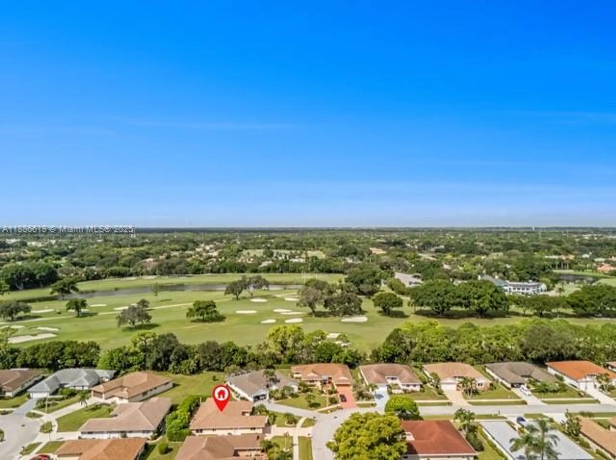 Property Slideshow image 32 of 37 | 10668 greentrail dr, Boynton Beach, FL, 33436