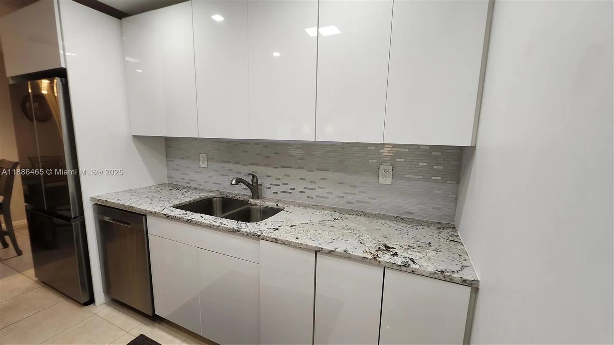 Property Slideshow image 10 of 54 | 2144 cambridge g # 2144, Deerfield Beach, FL, 33442