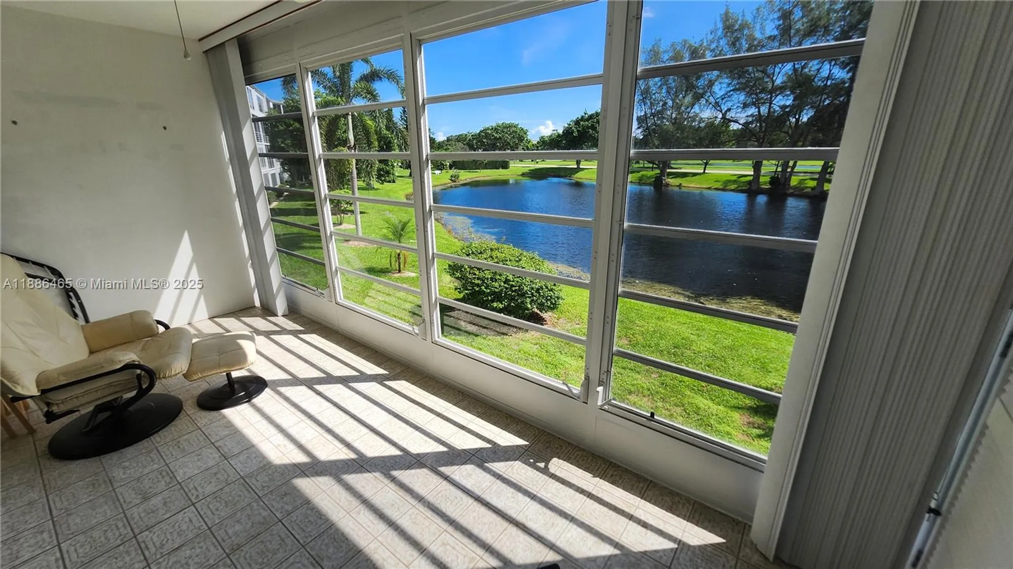 Property Slideshow image 27 of 54 | 2144 cambridge g # 2144, Deerfield Beach, FL, 33442