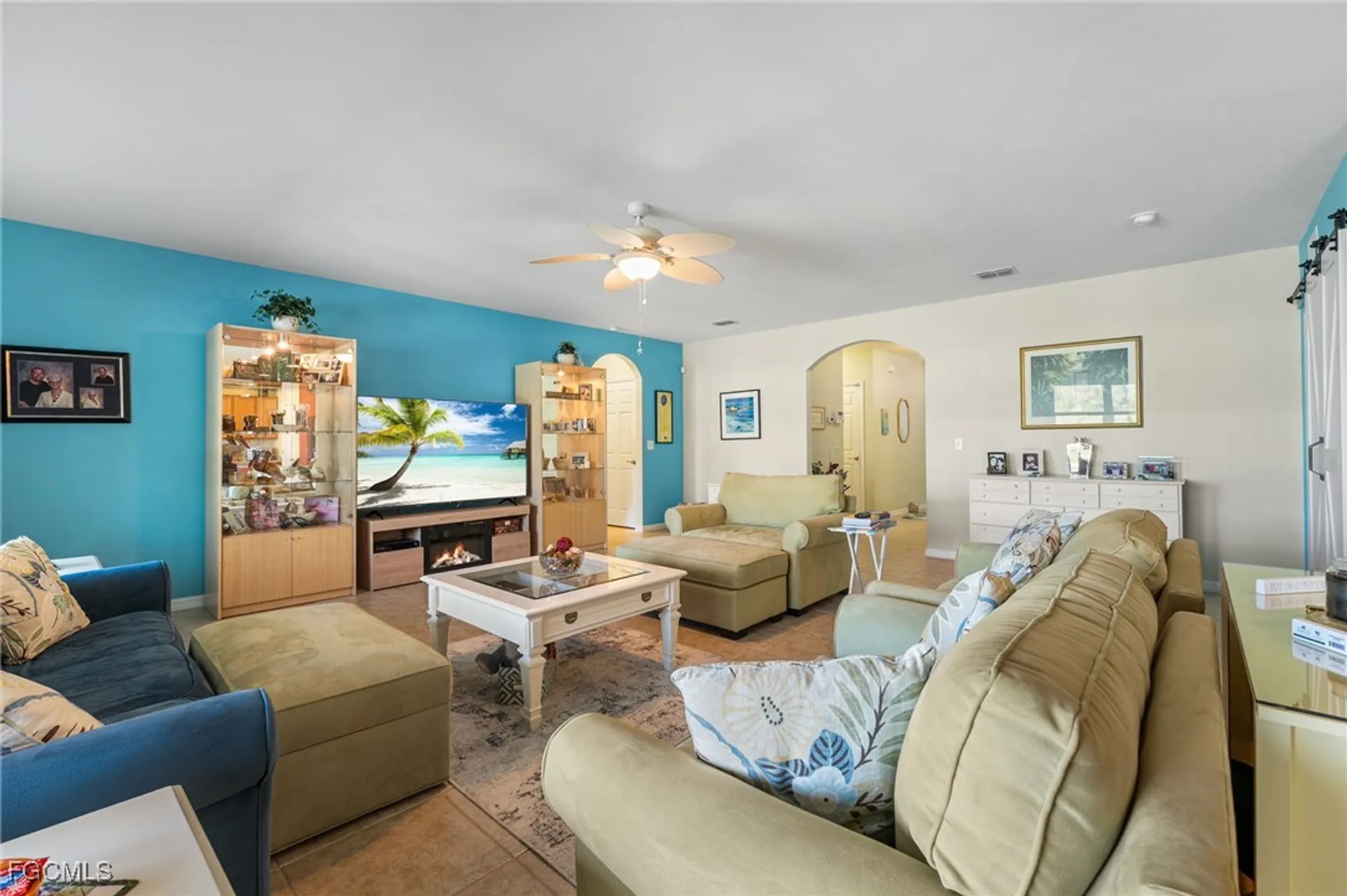 Property Slideshow image 16 of 37 | 3079 apple blossom dr, Alva, FL, 33920