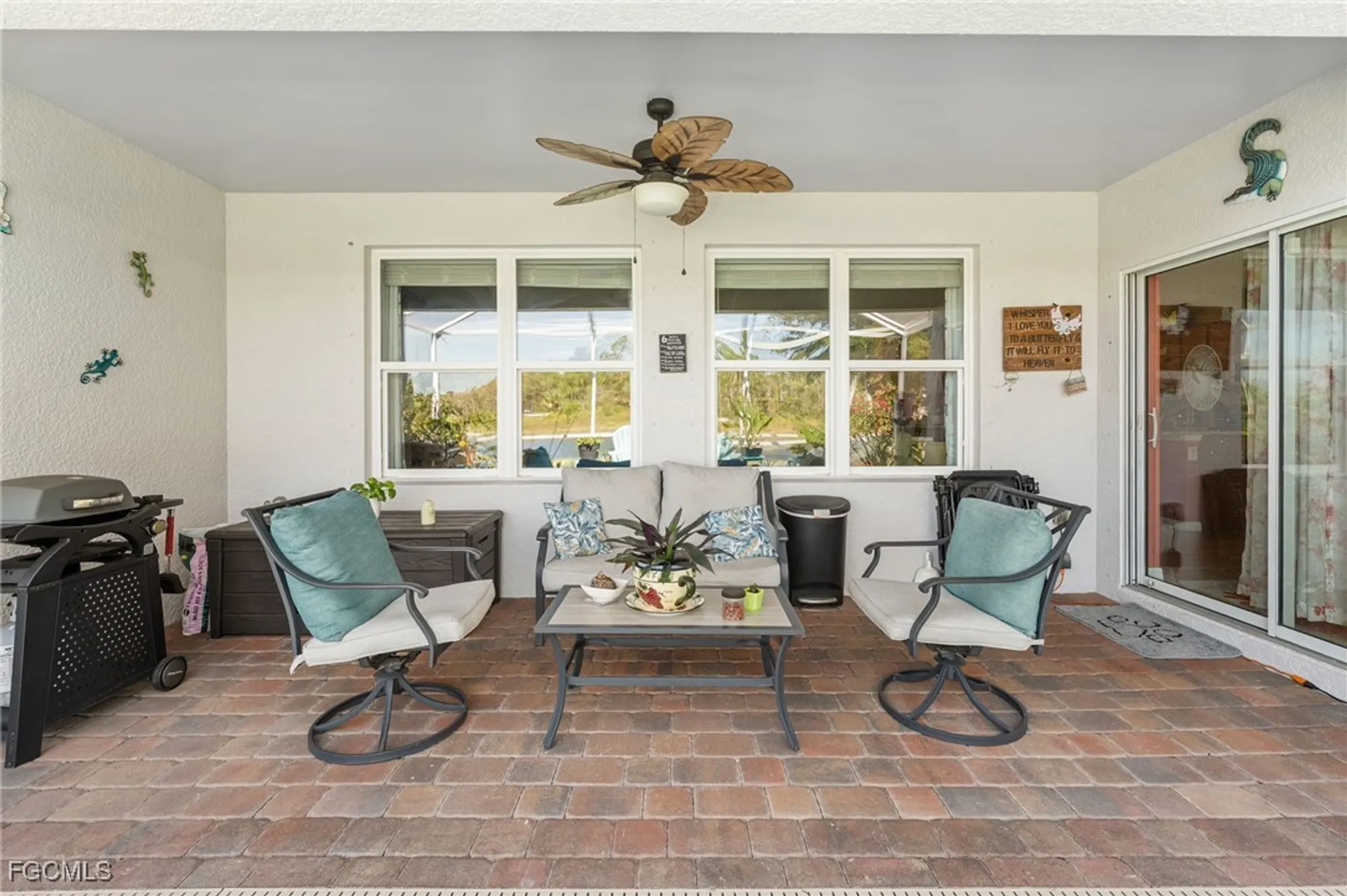 Property Slideshow image 29 of 37 | 3079 apple blossom dr, Alva, FL, 33920