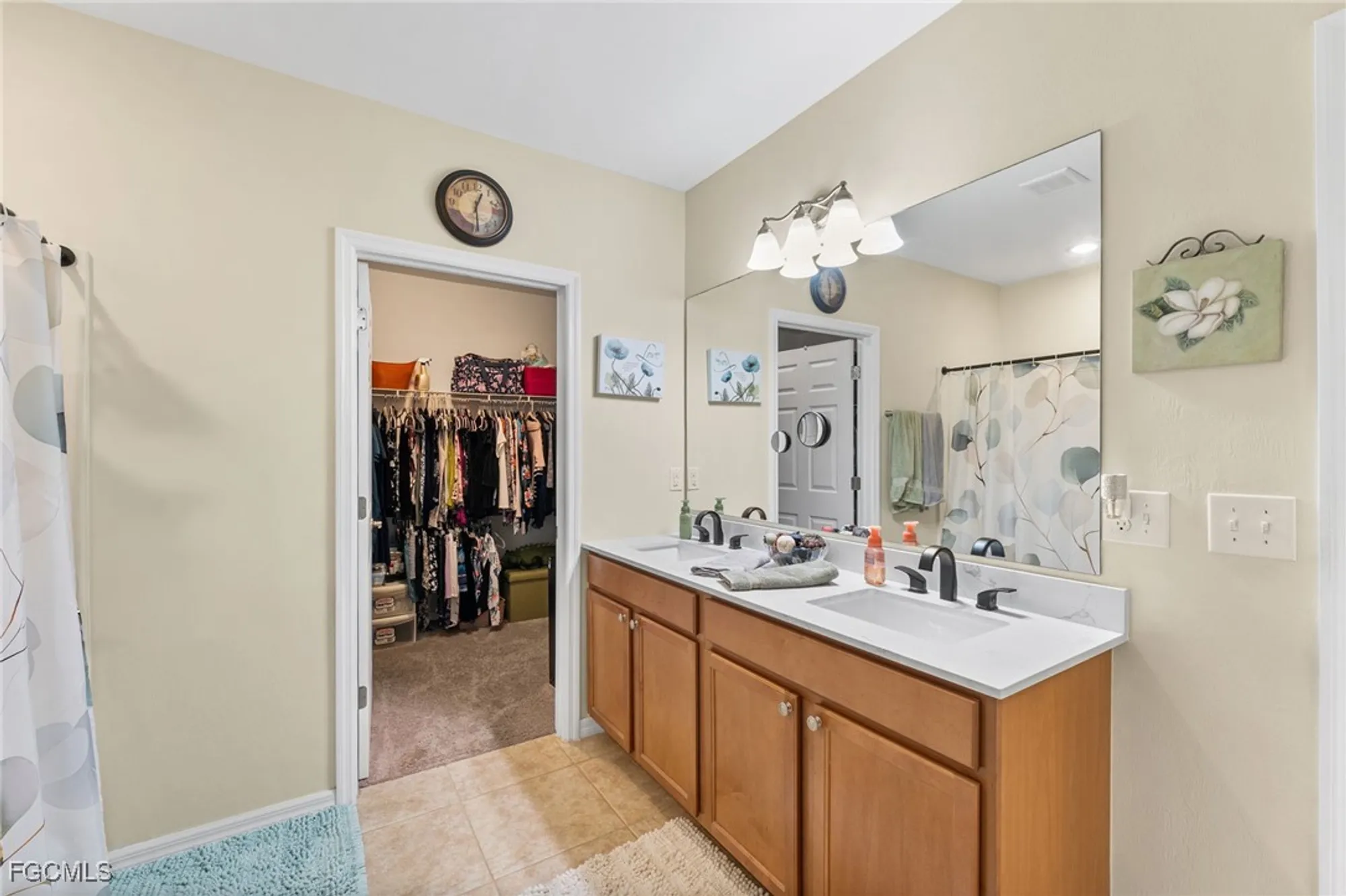 Property Slideshow image 22 of 37 | 3079 apple blossom dr, Alva, FL, 33920