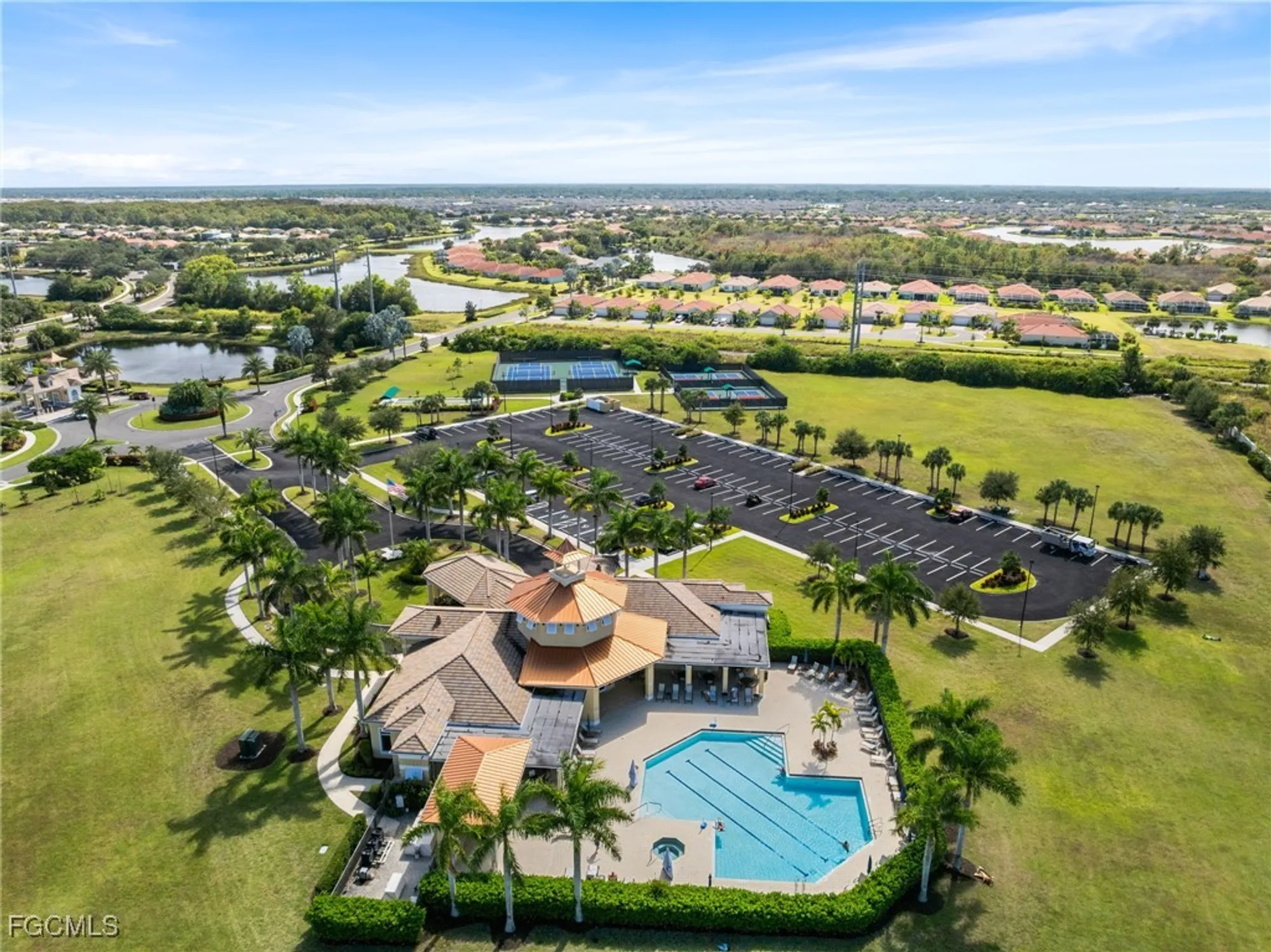 Property Slideshow image 35 of 37 | 3079 apple blossom dr, Alva, FL, 33920