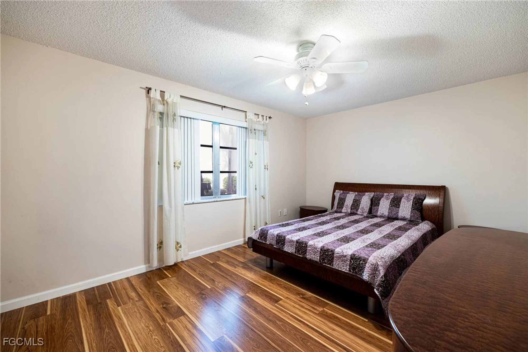 Property Slideshow image 16 of 48 | 1828 pine valley dr 109, Fort Myers, FL, 33907