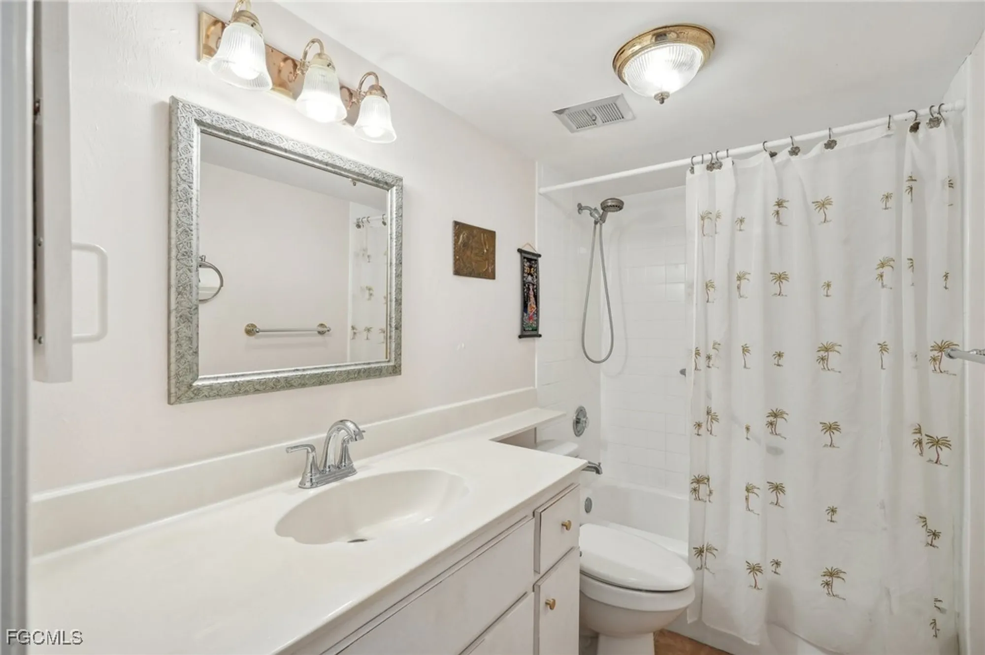 Property Slideshow image 20 of 48 | 1828 pine valley dr 109, Fort Myers, FL, 33907