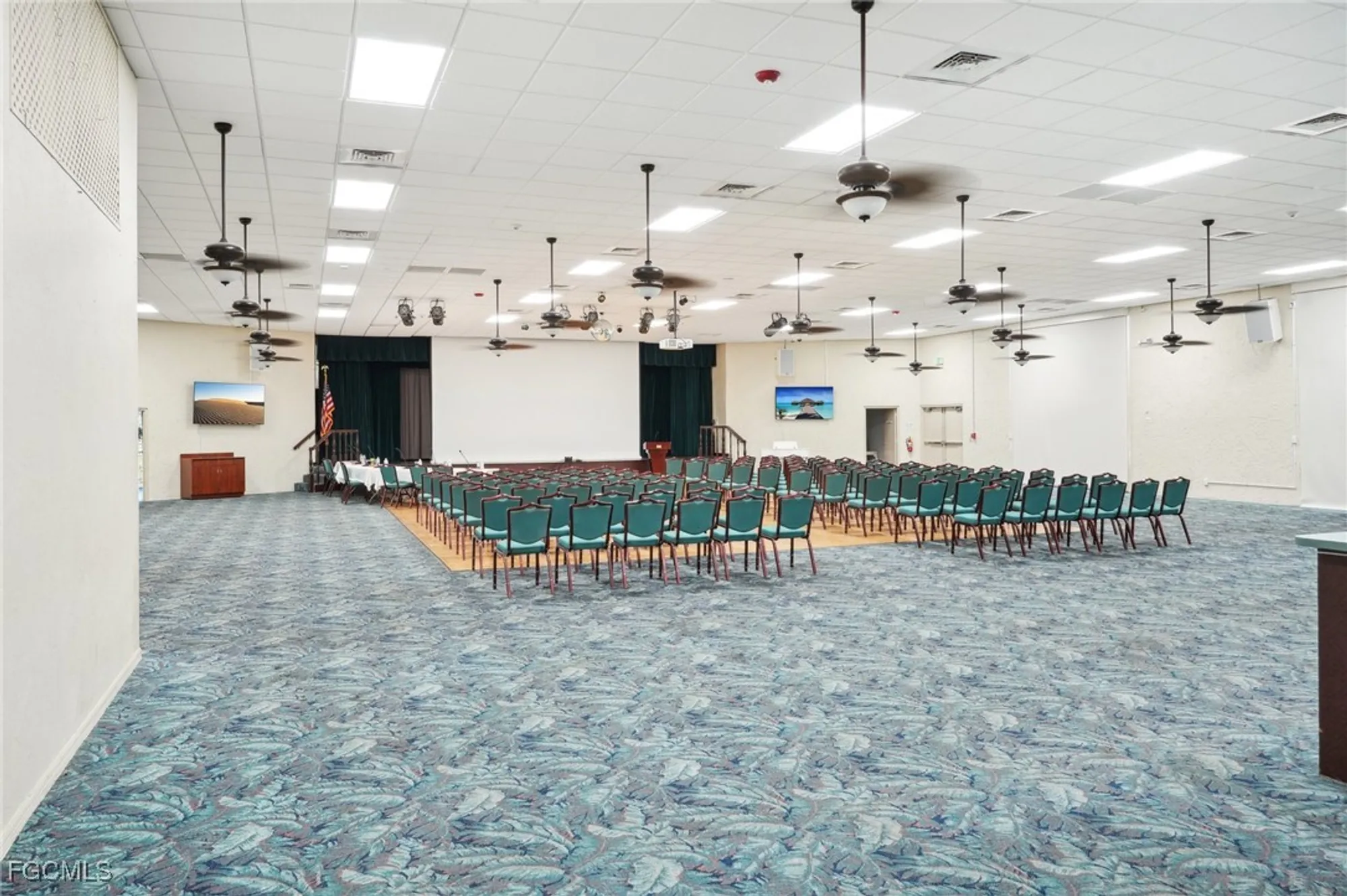 Property Slideshow image 40 of 48 | 1828 pine valley dr 109, Fort Myers, FL, 33907