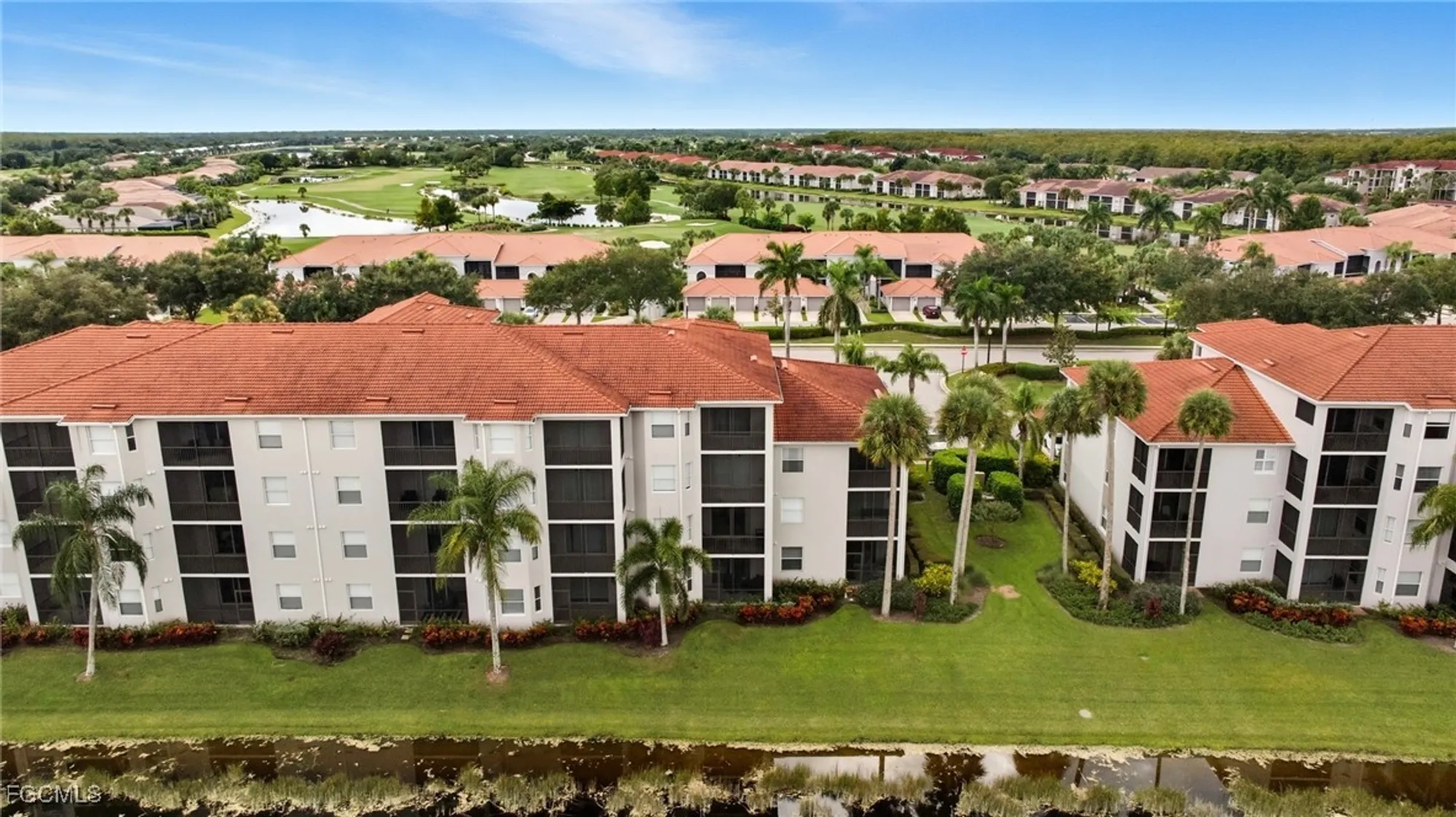 Property Slideshow image 34 of 50 | 10341 heritage bay blvd 1912, Naples, FL, 34120