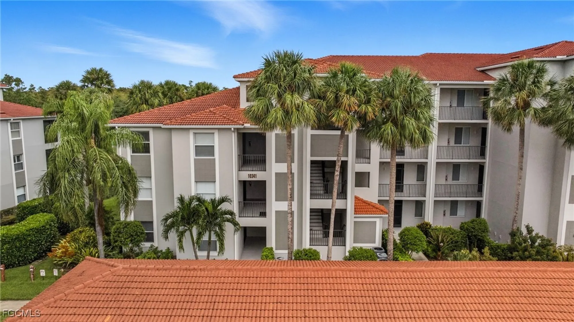 Property Slideshow image 32 of 50 | 10341 heritage bay blvd 1912, Naples, FL, 34120