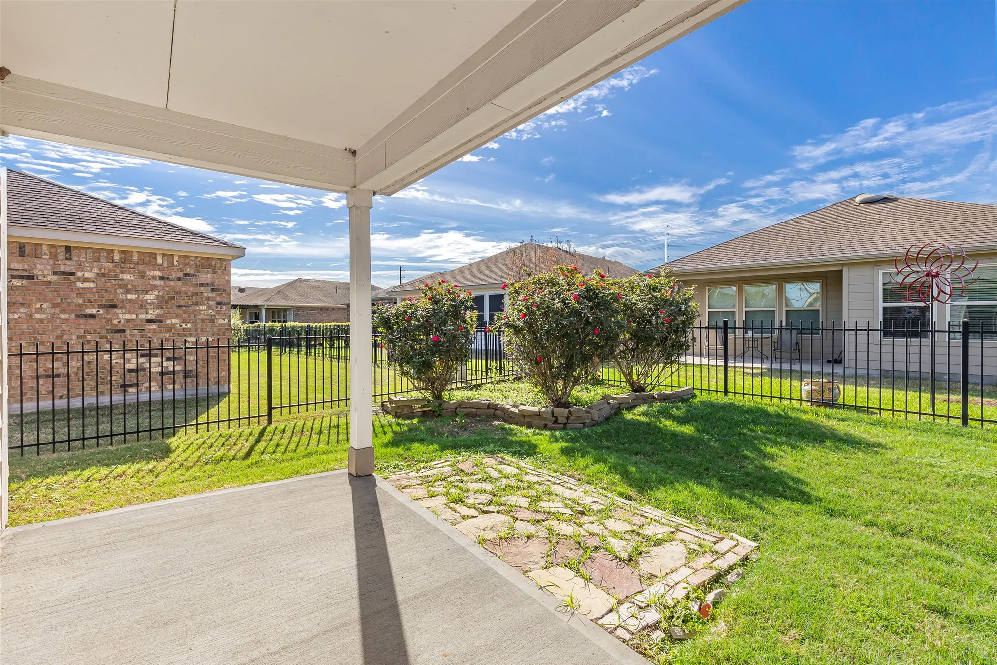 Property Slideshow image 24 of 36 | 3710 saddlebag way, Richmond, TX, 77469