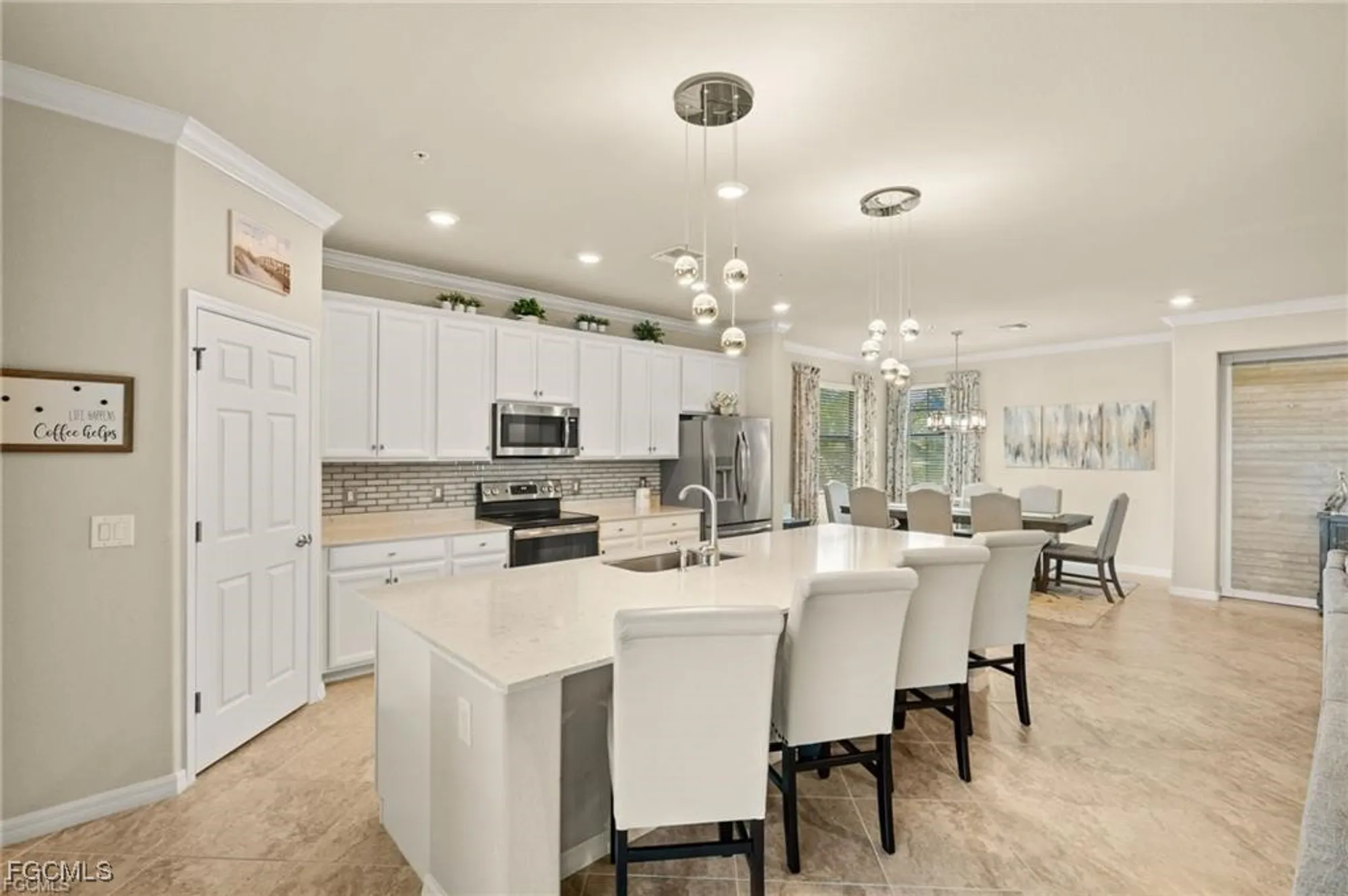 Property Slideshow image 8 of 29 | 17350 cherrywood ct unit 6603, Bonita Springs, FL, 34135