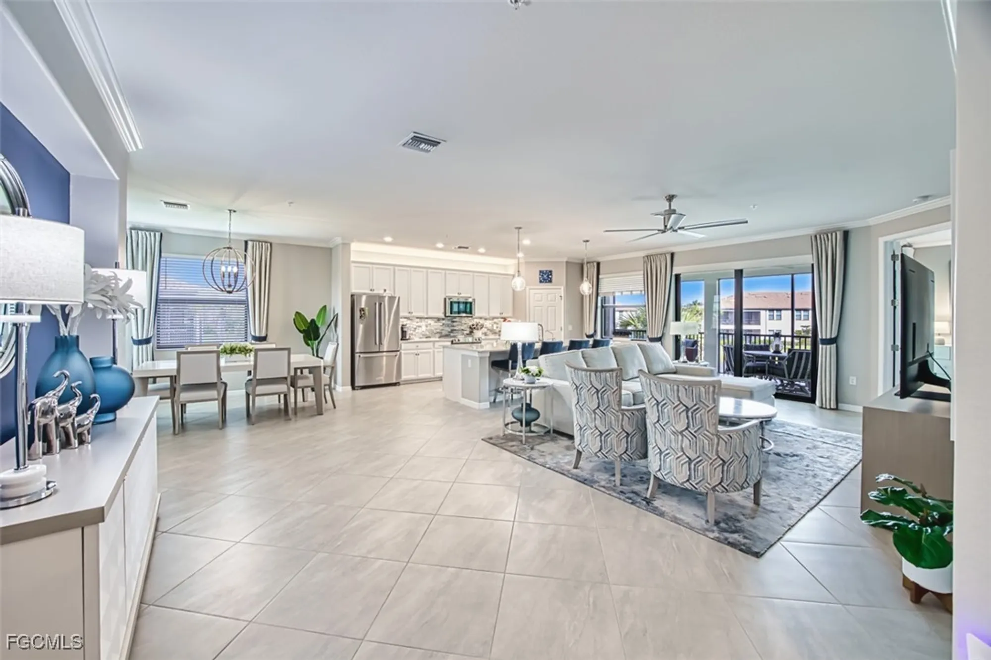 Property Slideshow image 8 of 47 | 12003 hawthorn lake dr unit 201, Fort Myers, FL, 33913