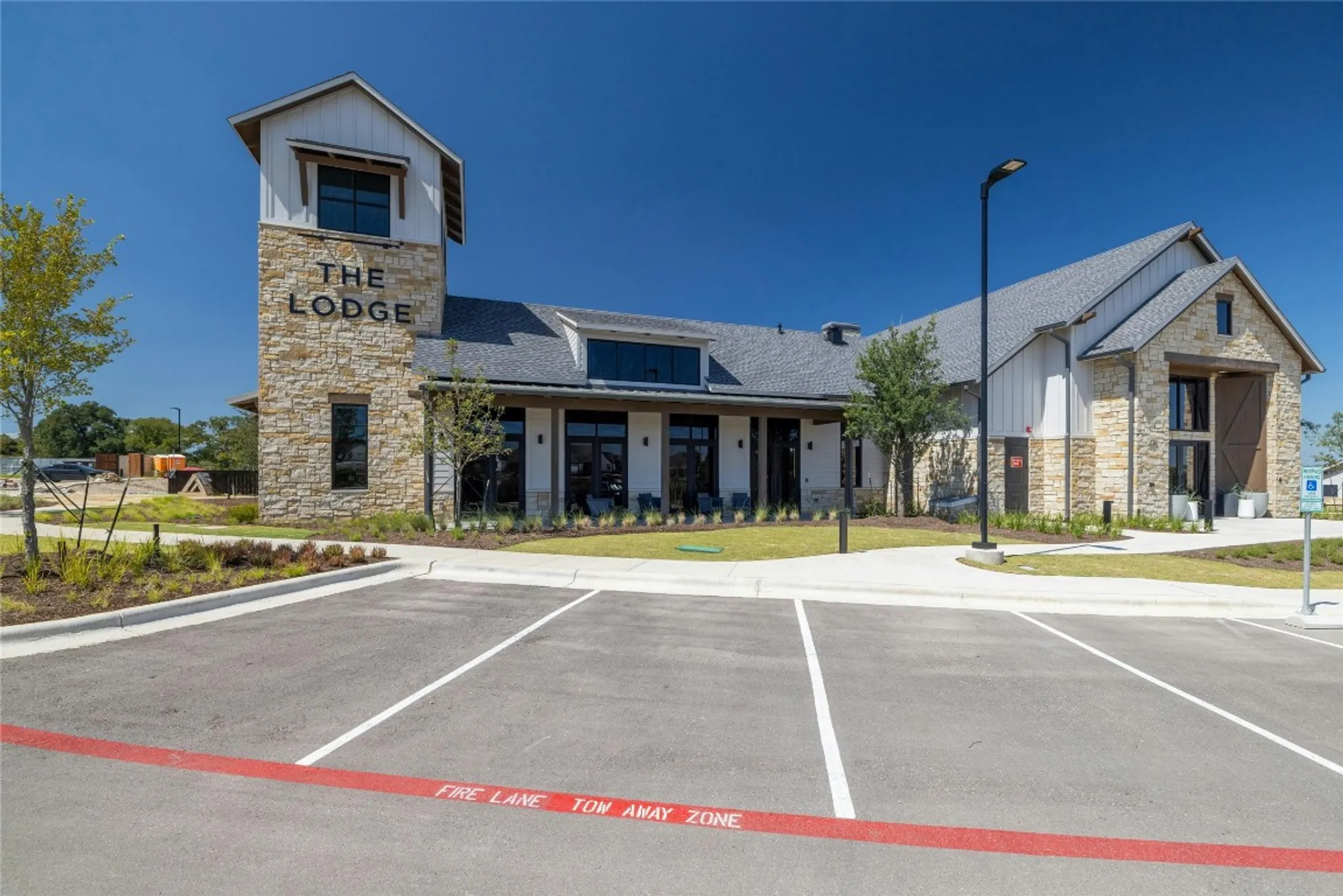 Property Slideshow image 28 of 40 | 213 oakley pass, Liberty Hill, TX, 78642