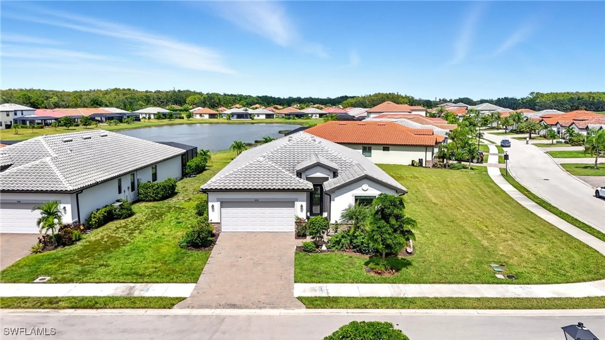 Property Slideshow image 1 of 50 | 11550 shady palm way, Fort Myers, FL, 33913