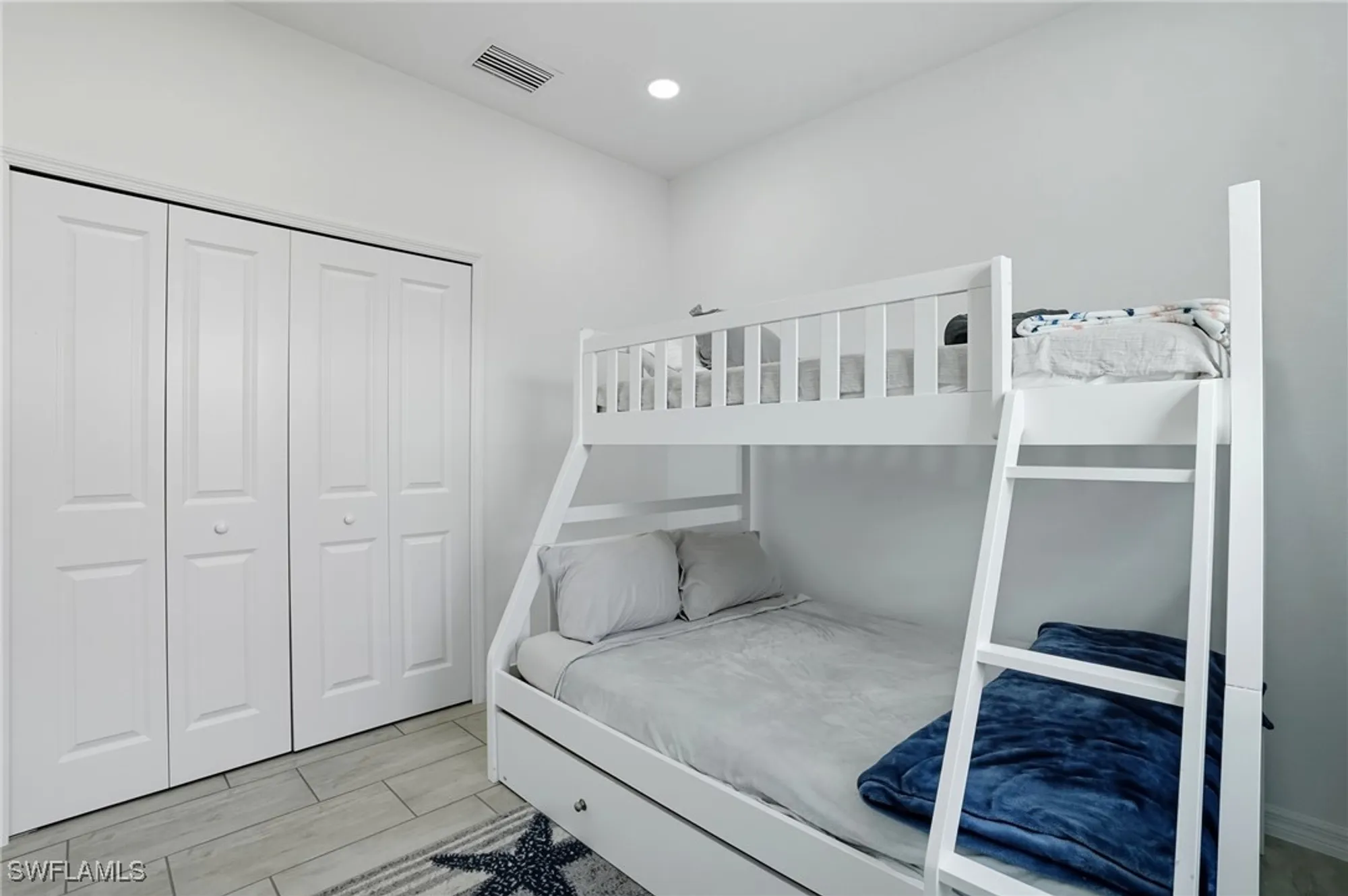 Property Slideshow image 28 of 50 | 11550 shady palm way, Fort Myers, FL, 33913