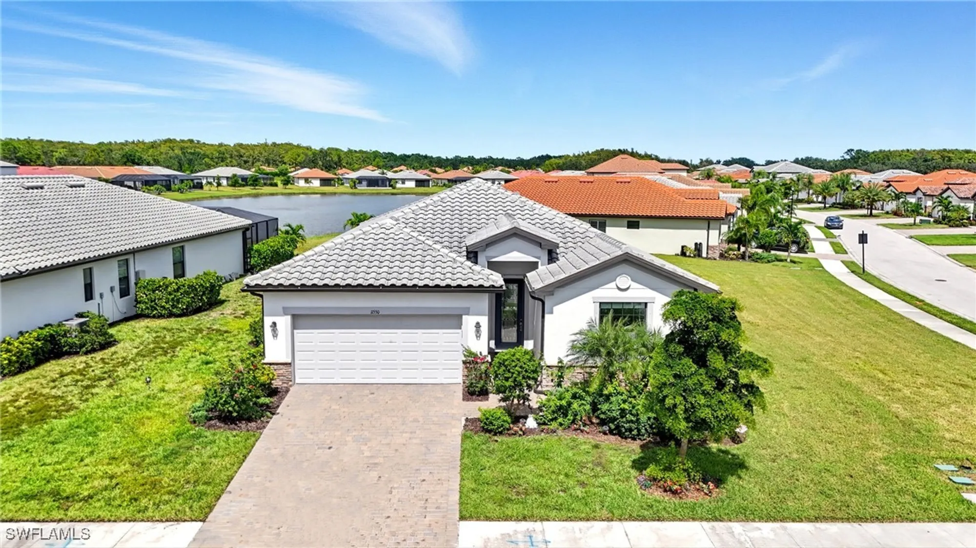 Property Slideshow image 43 of 50 | 11550 shady palm way, Fort Myers, FL, 33913