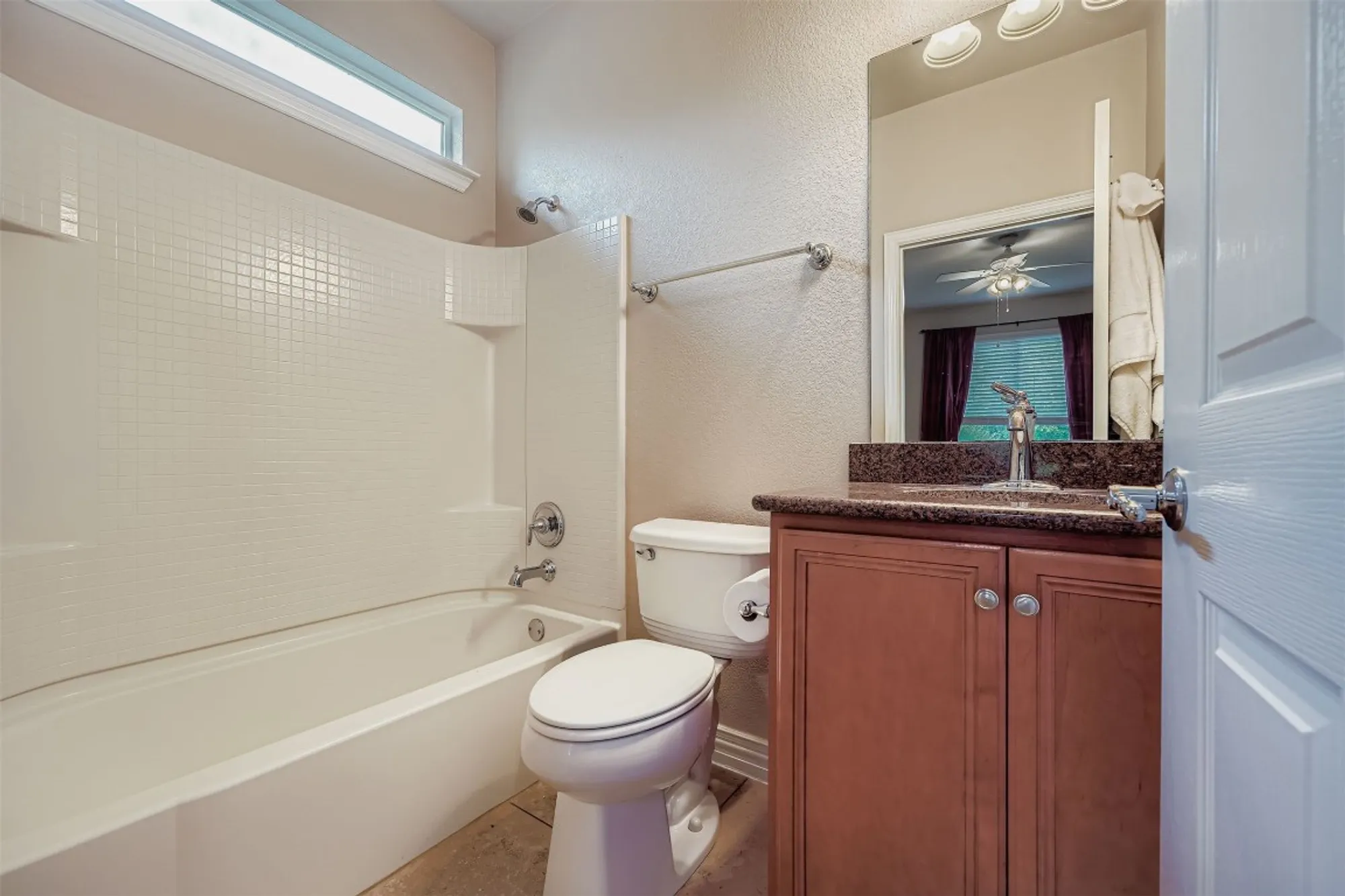 Property Slideshow image 24 of 34 | 304 pipe creek ln, Georgetown, TX, 78633