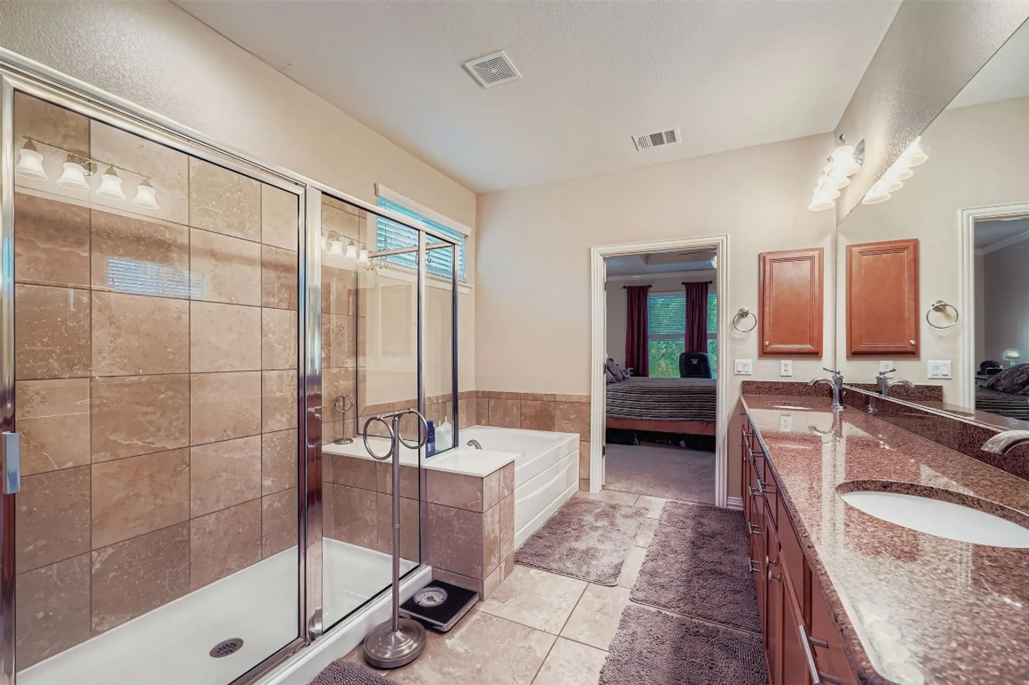 Property Slideshow image 20 of 34 | 304 pipe creek ln, Georgetown, TX, 78633