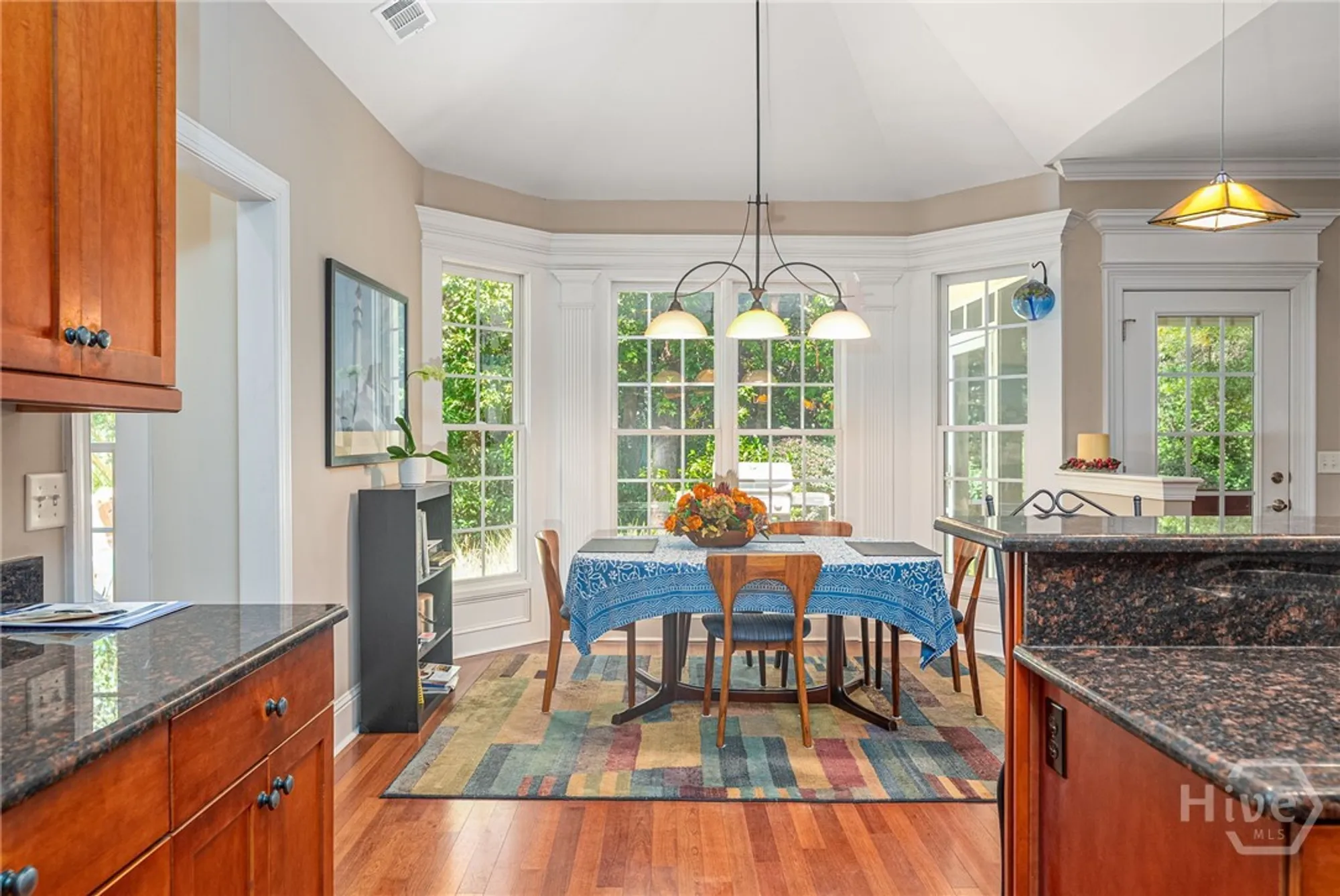 Property Slideshow image 17 of 44 | 1 gumtree ln, Savannah, GA, 31411