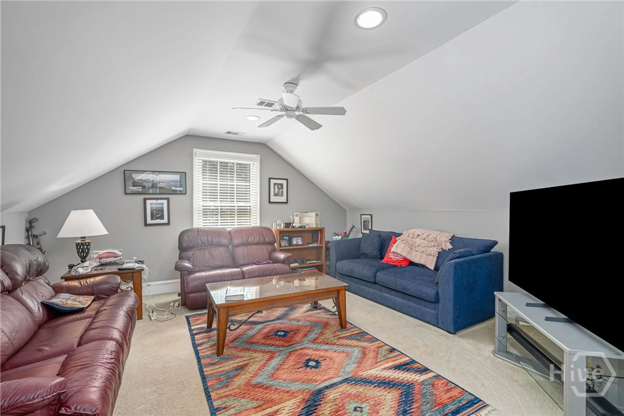 Property Slideshow image 27 of 44 | 1 gumtree ln, Savannah, GA, 31411