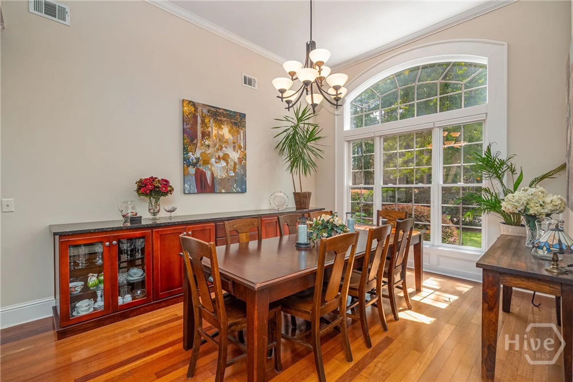 Property Slideshow image 6 of 44 | 1 gumtree ln, Savannah, GA, 31411