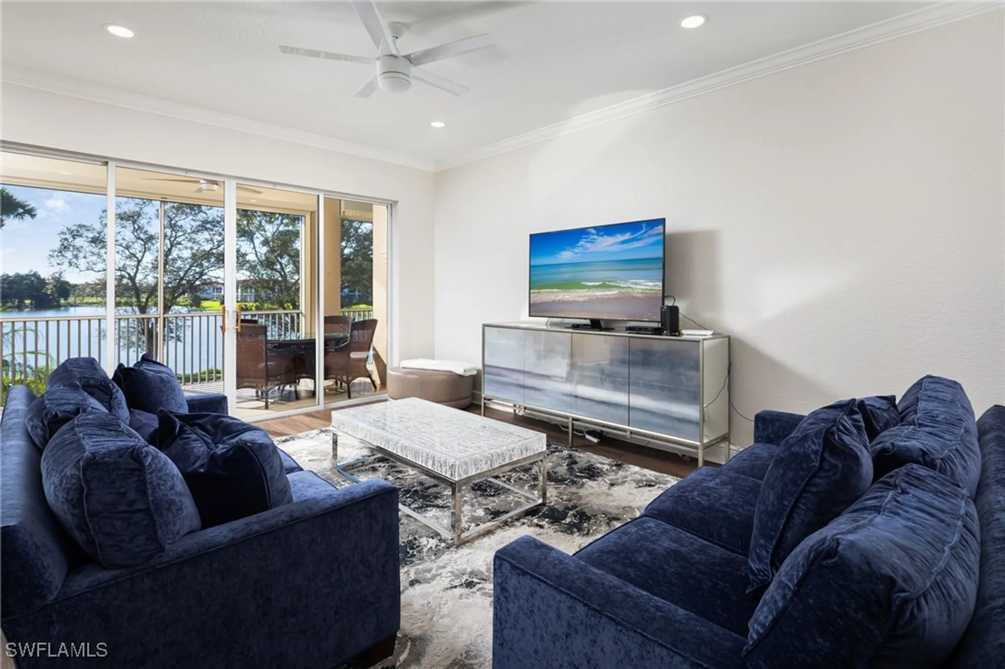 Property Slideshow image 4 of 31 | 673 vintage reserve cir # 11c, Naples, FL, 34119