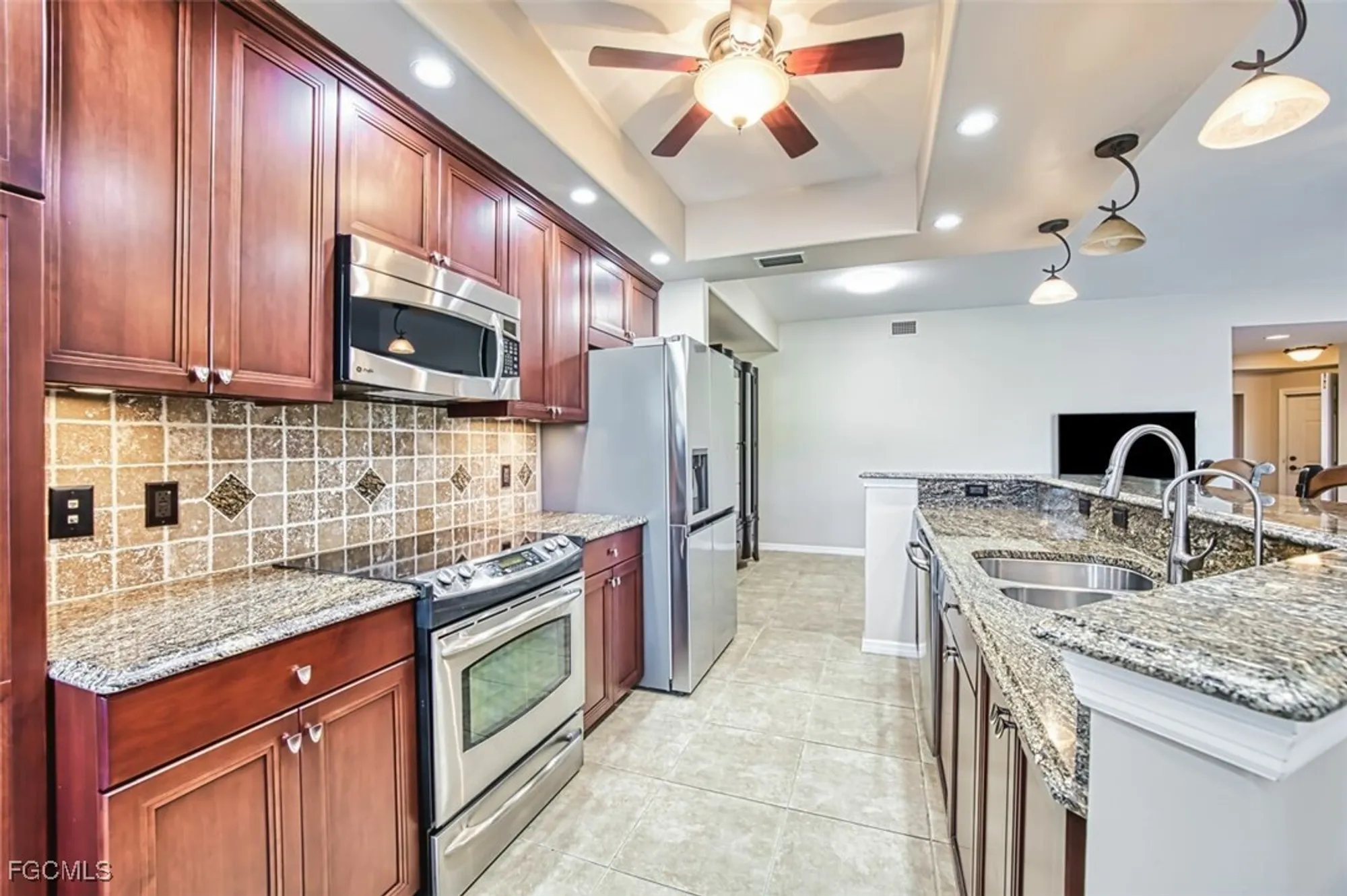 Property Slideshow image 16 of 50 | 11029 mill creek way apt 406, Fort Myers, FL, 33913