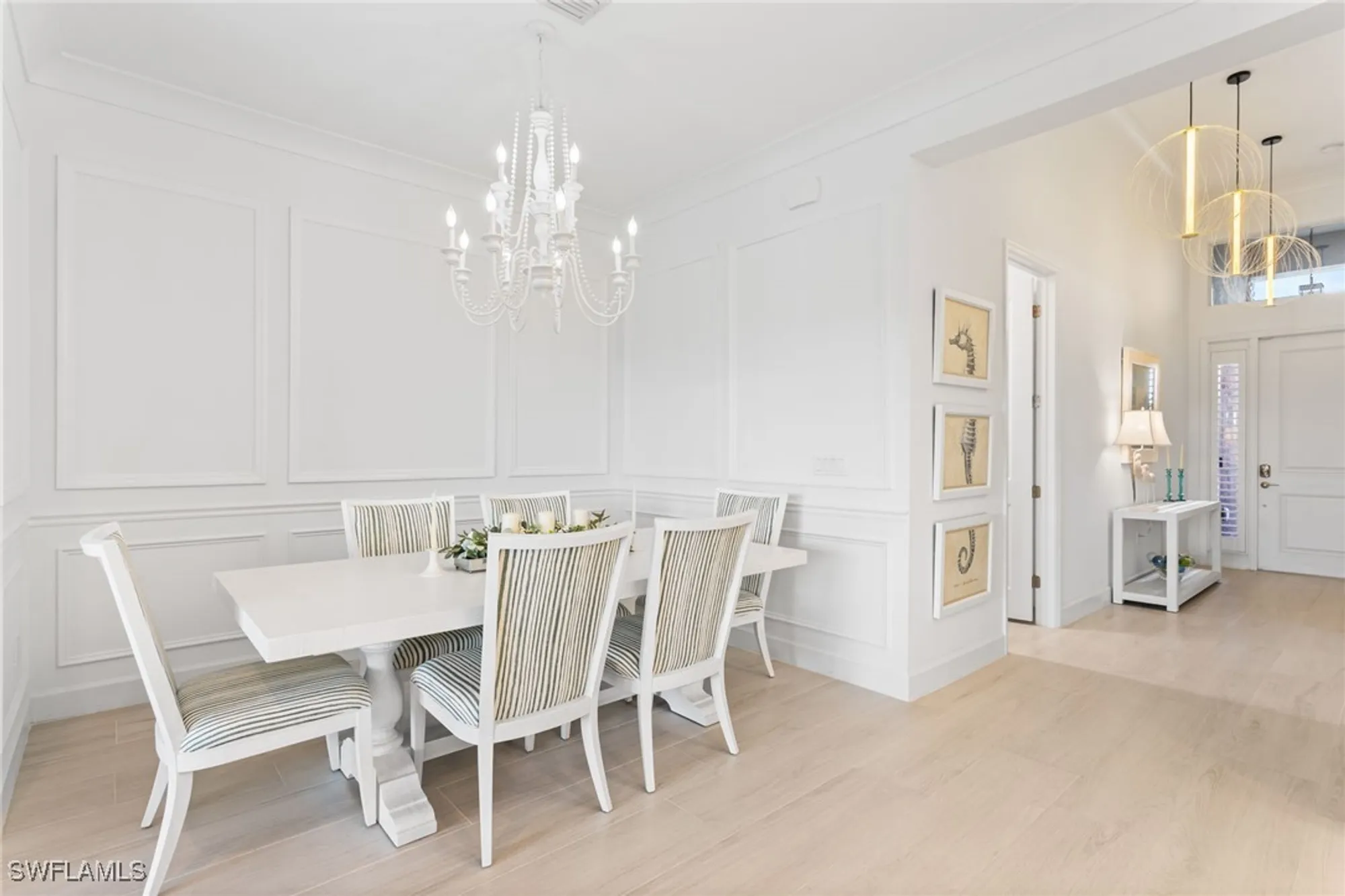 Property Slideshow image 15 of 49 | 11555 jacaranda dr, Naples, FL, 34120