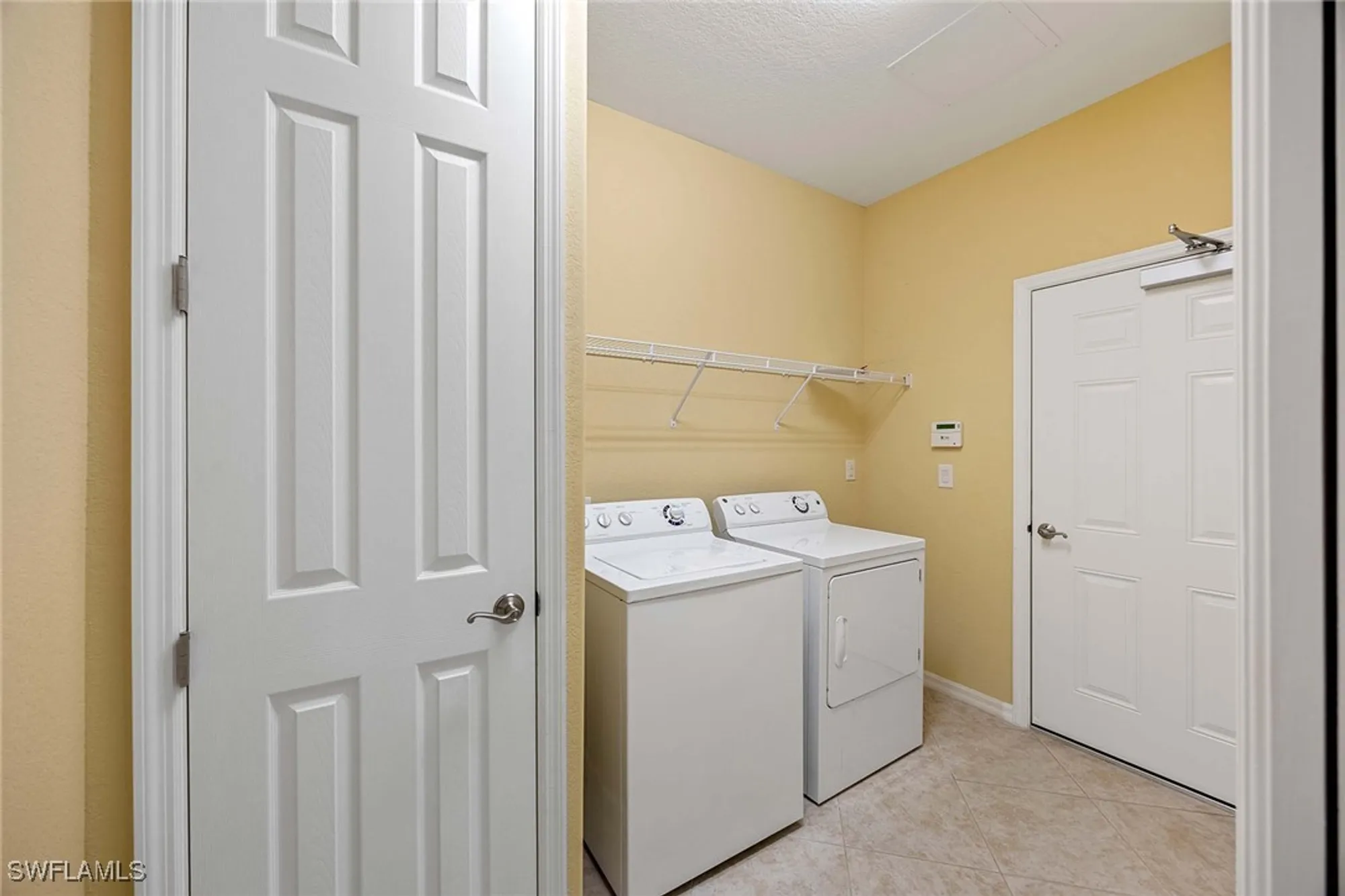 Property Slideshow image 14 of 41 | 9036 alturas st 3603, Naples, FL, 34113