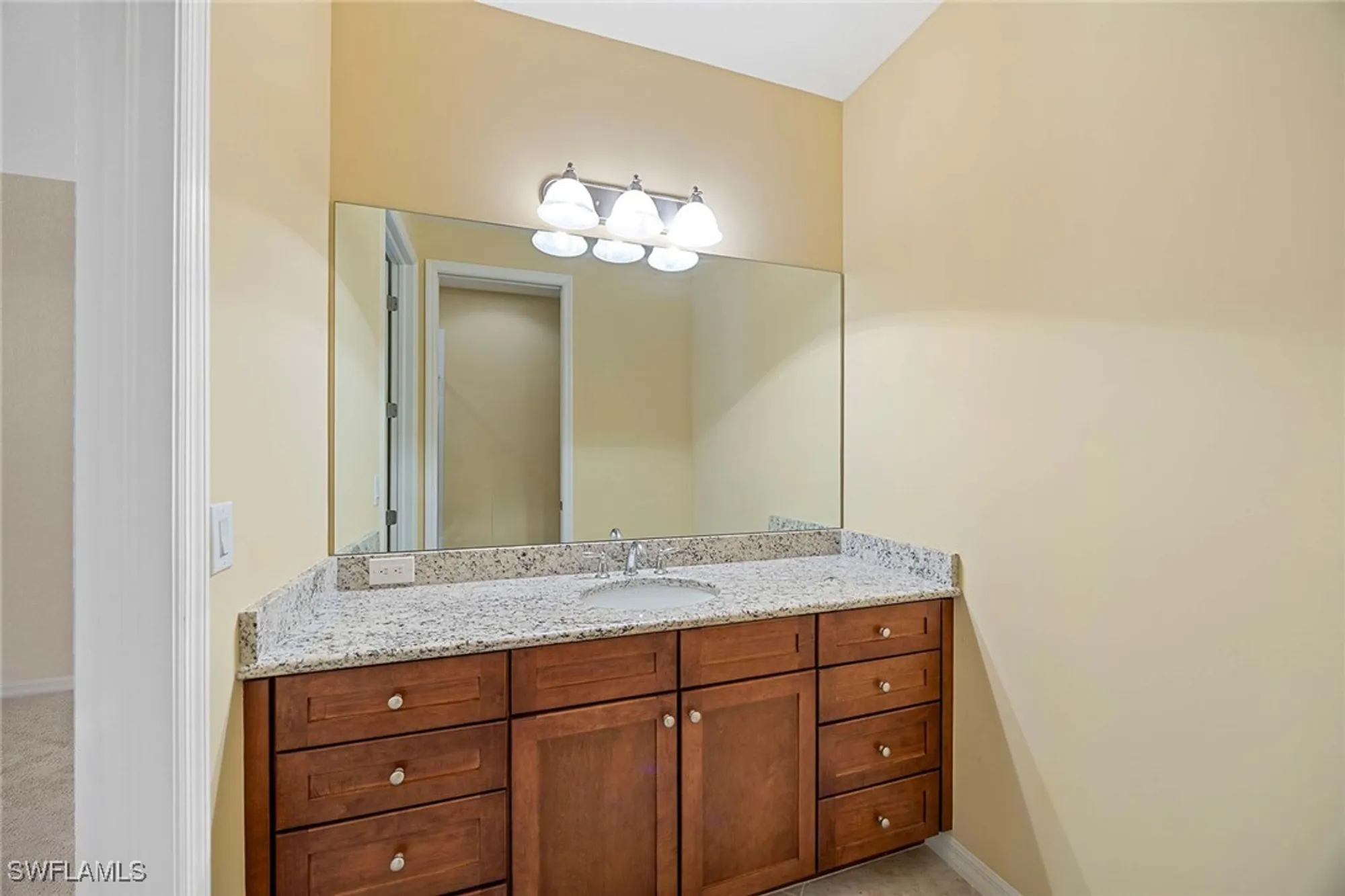 Property Slideshow image 18 of 41 | 9036 alturas st 3603, Naples, FL, 34113