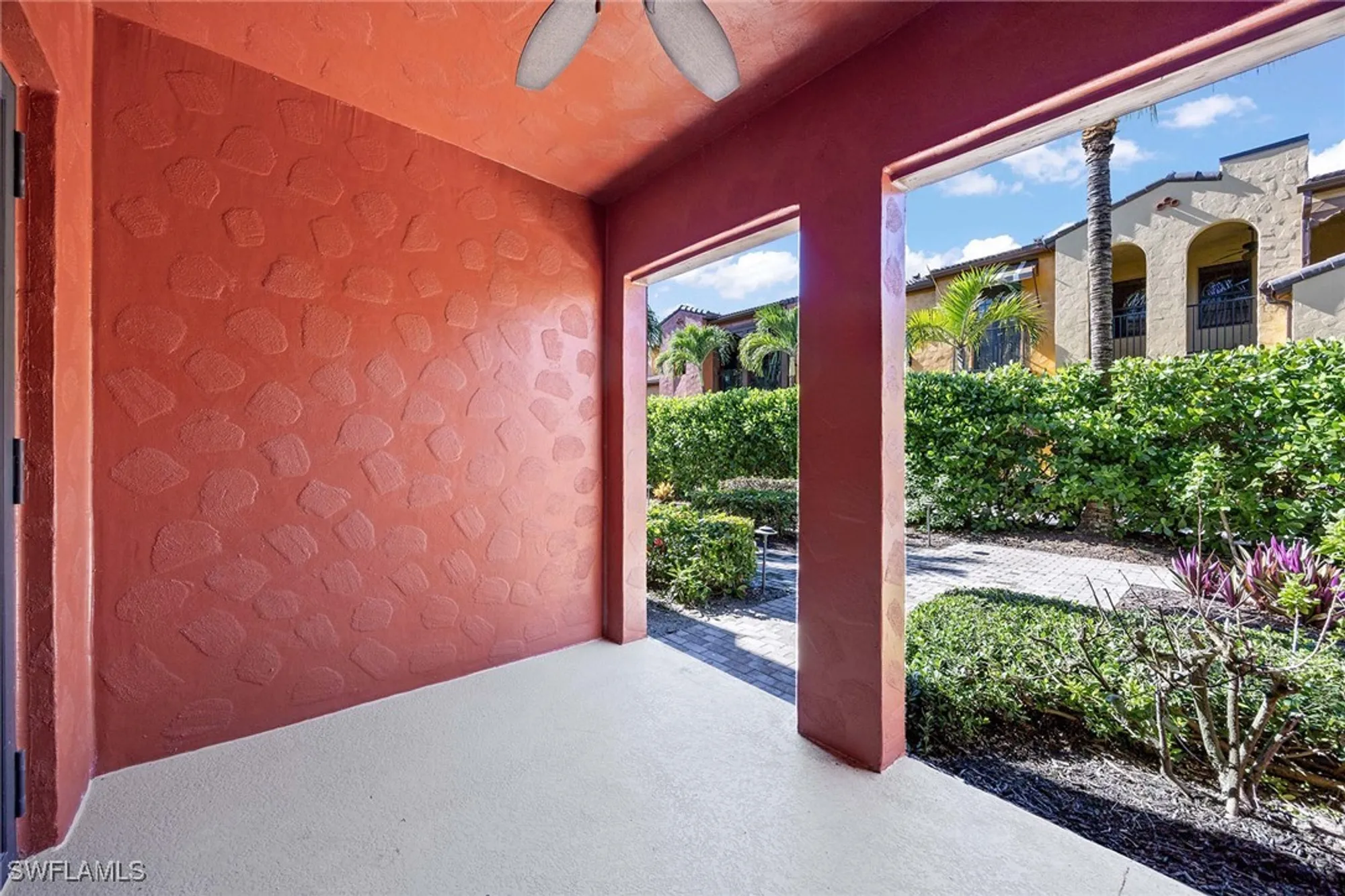 Property Slideshow image 19 of 41 | 9036 alturas st 3603, Naples, FL, 34113