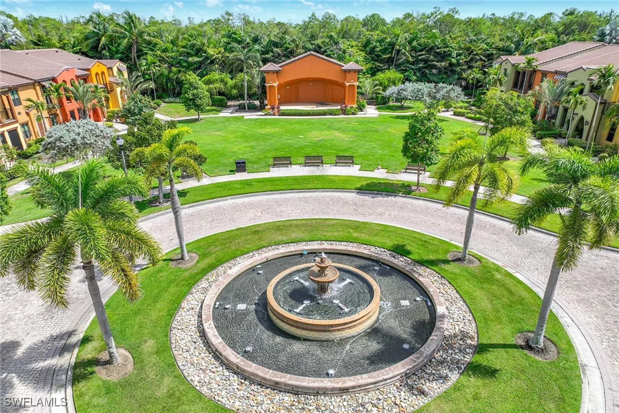 Property Slideshow image 27 of 41 | 9036 alturas st 3603, Naples, FL, 34113