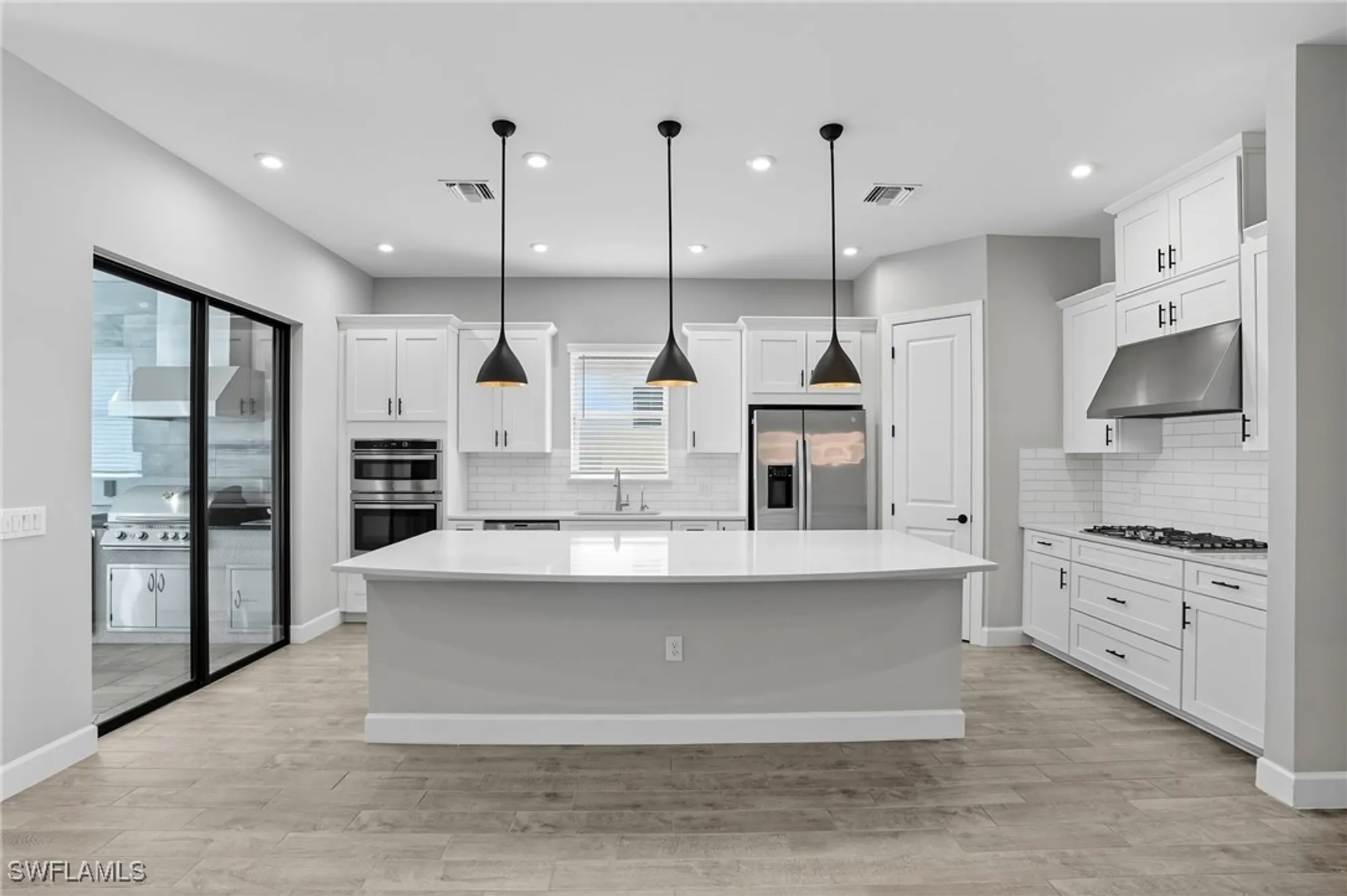 Property Slideshow image 10 of 41 | 15254 arpino ct, Naples, FL, 34114