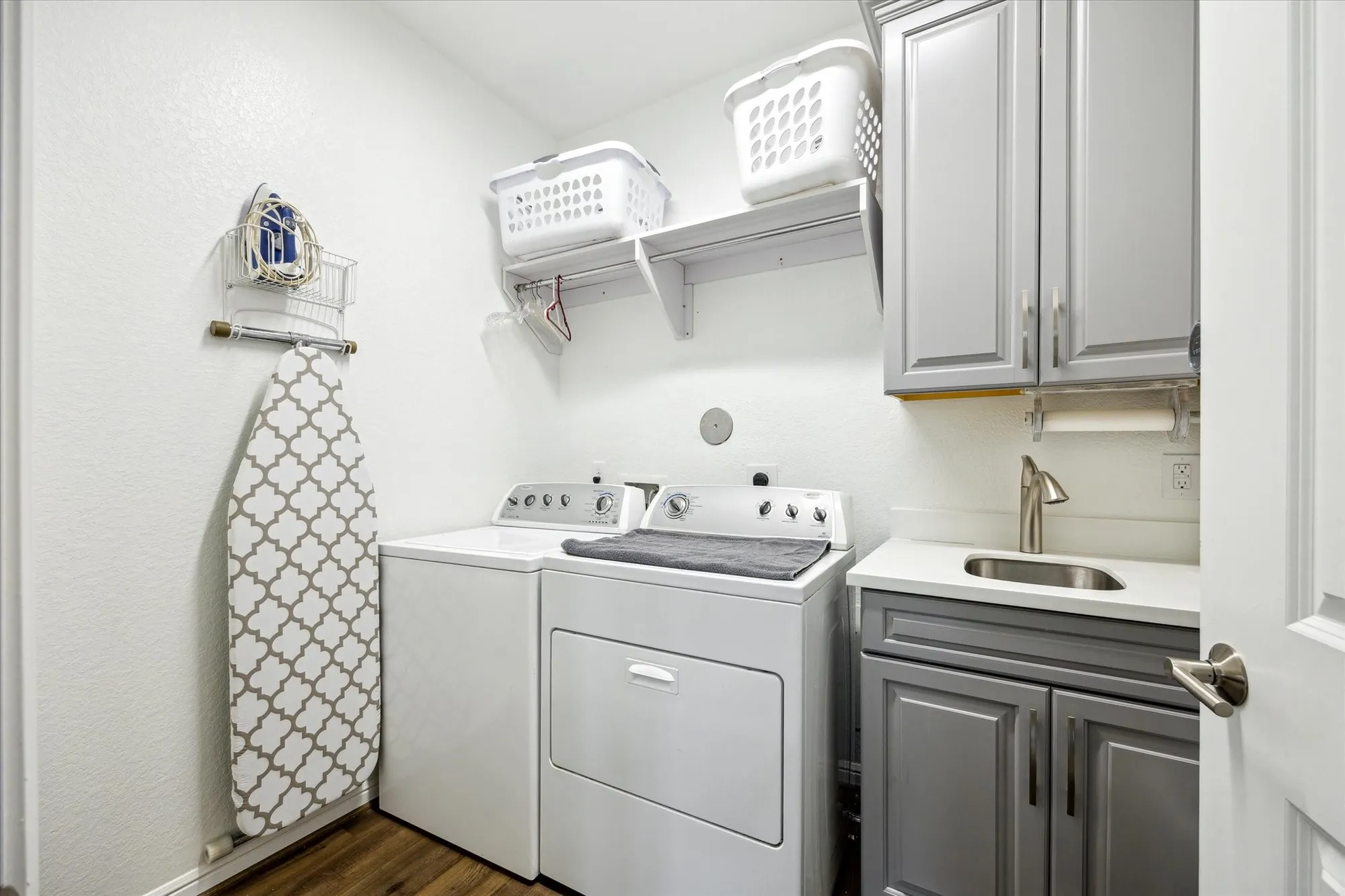 Property Slideshow image 19 of 26 | 5635 ivory cove ln, Fulshear, TX, 77441