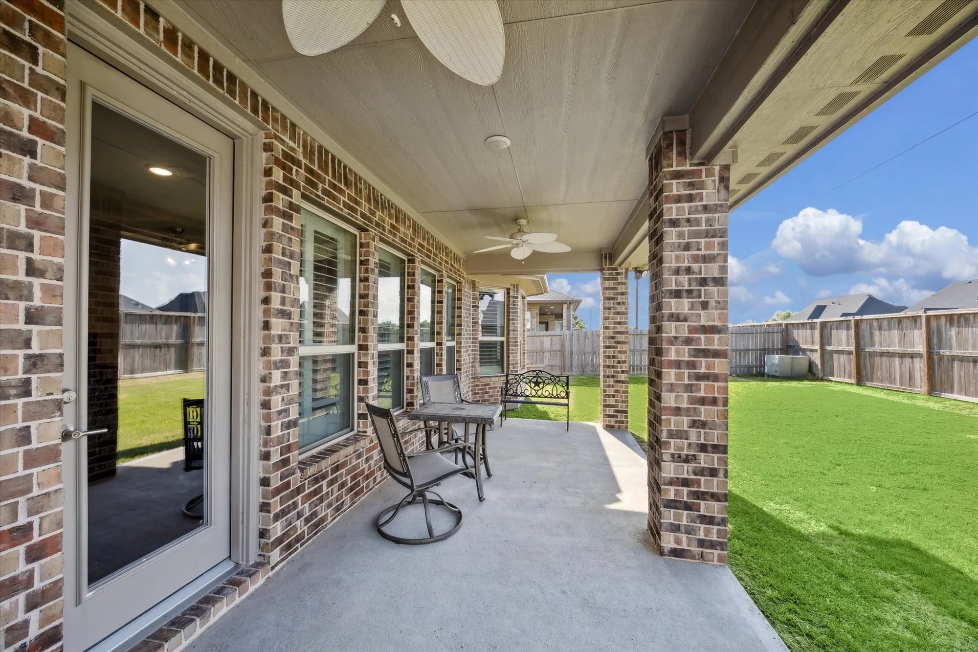 Property Slideshow image 21 of 26 | 5635 ivory cove ln, Fulshear, TX, 77441
